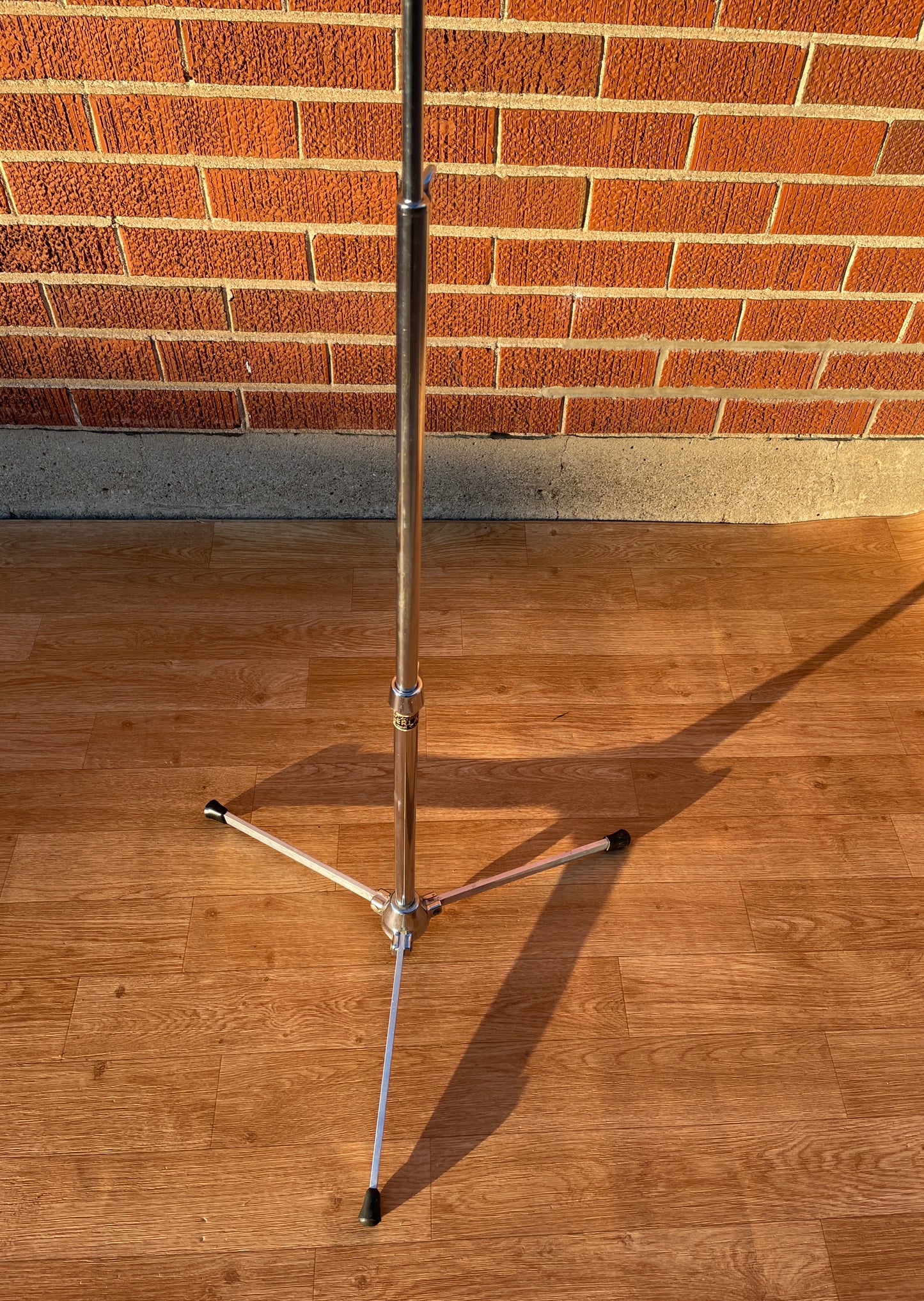 1960s Slingerland No. 33F Flush Base Cymbal Stand