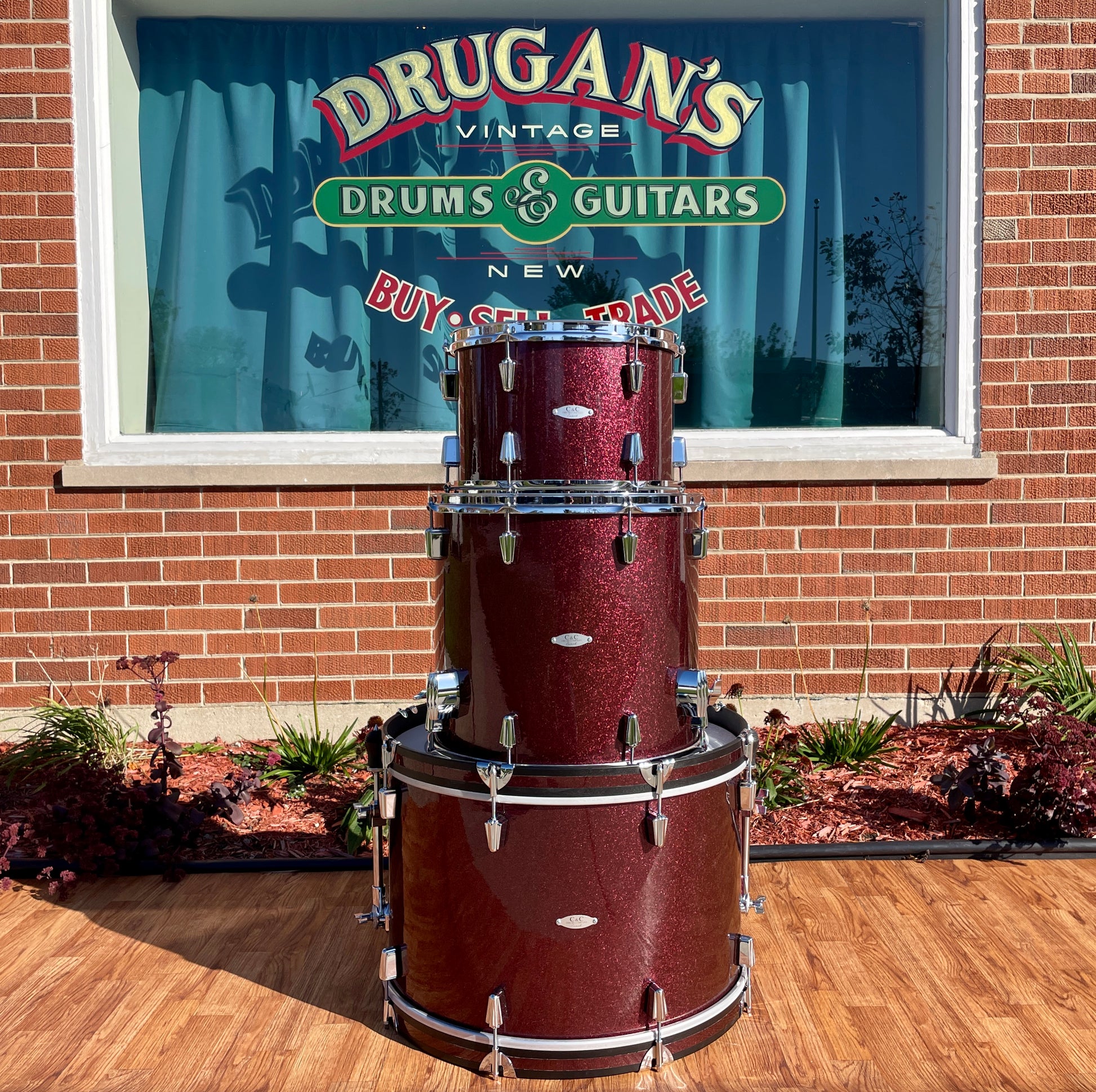 C&C Drum Company Gladstone Big Beat Drum Set Burgundy Sparkle, Wedding Cake