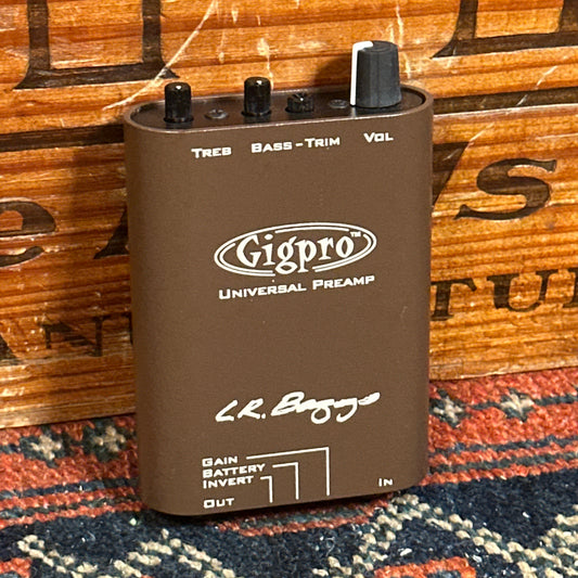 LR Baggs Gigpro Belt Clip Universal Acoustic Guitar Preamp
