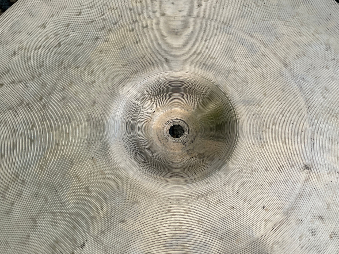 15" Zildjian K Custom Dark Crash Cymbal 930g