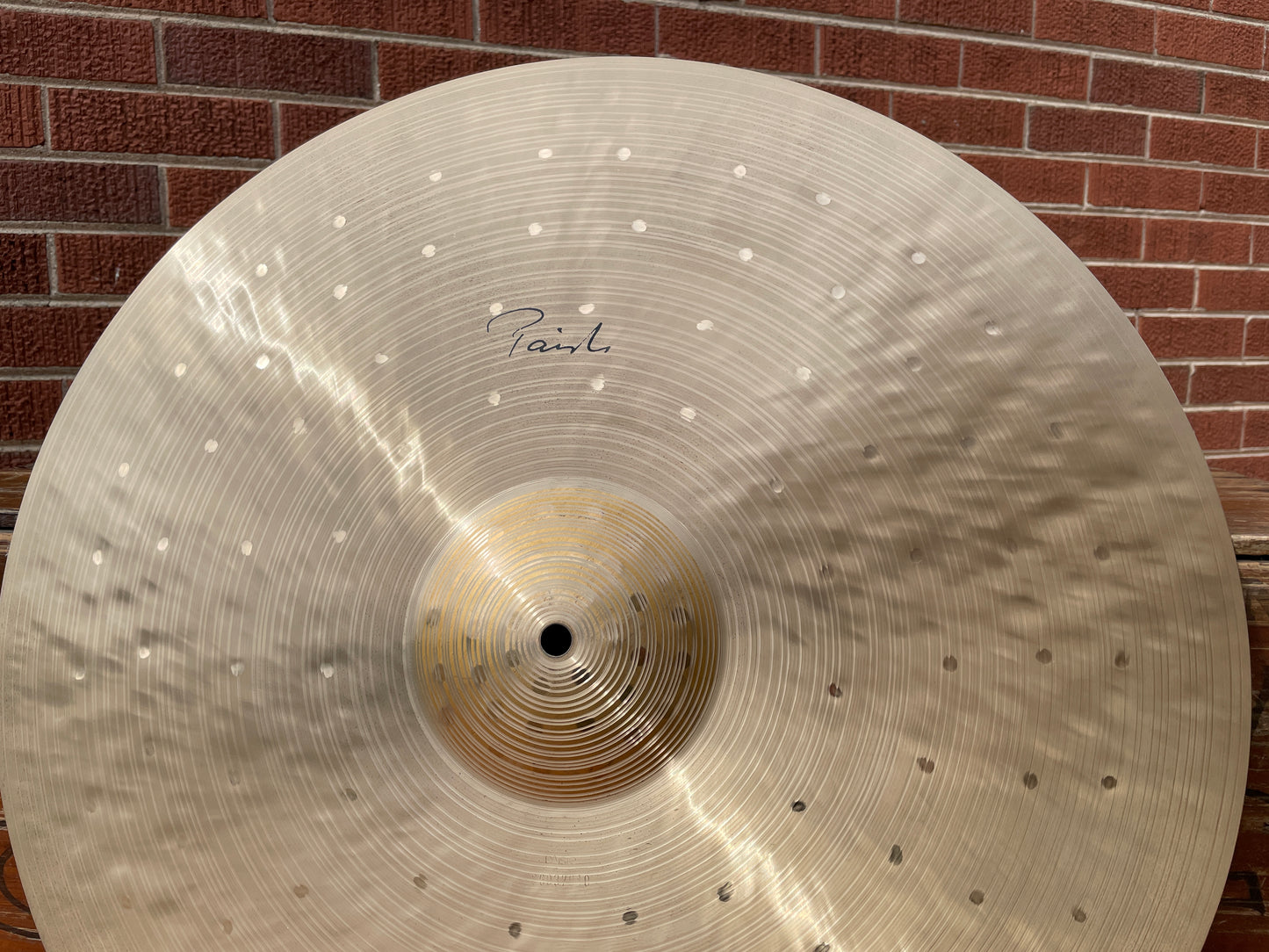 22" Paiste Signature Traditional Extra Light Ride Cymbal 2238g