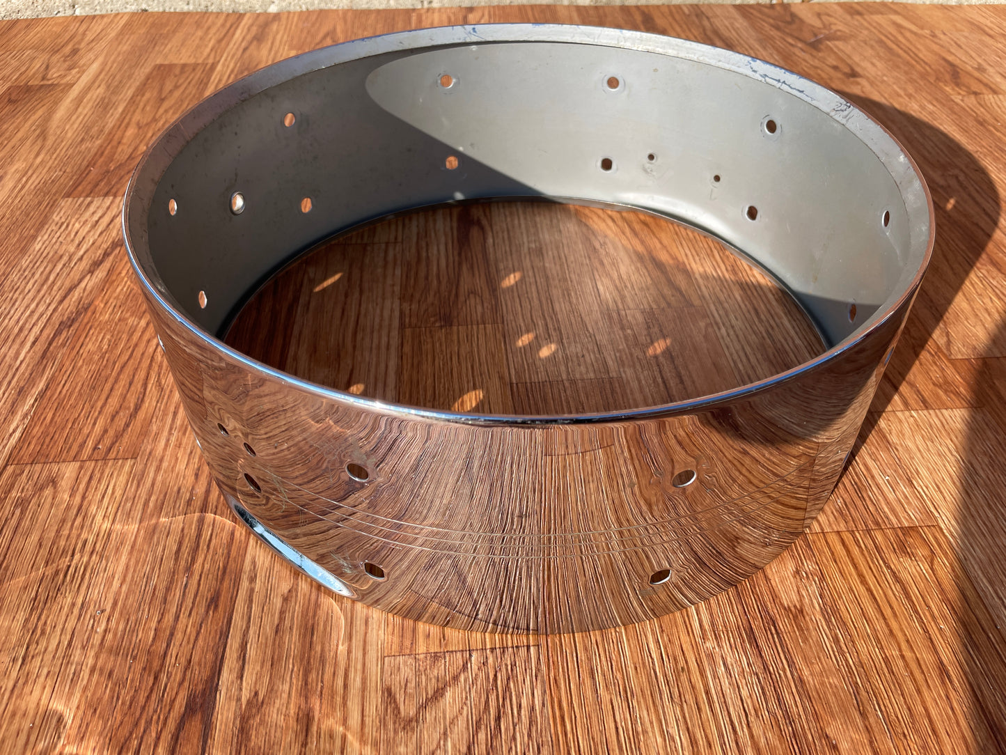 1970s Slingerland 5x14 No. 132 Gene Krupa Sound King Snare Drum Shell COB