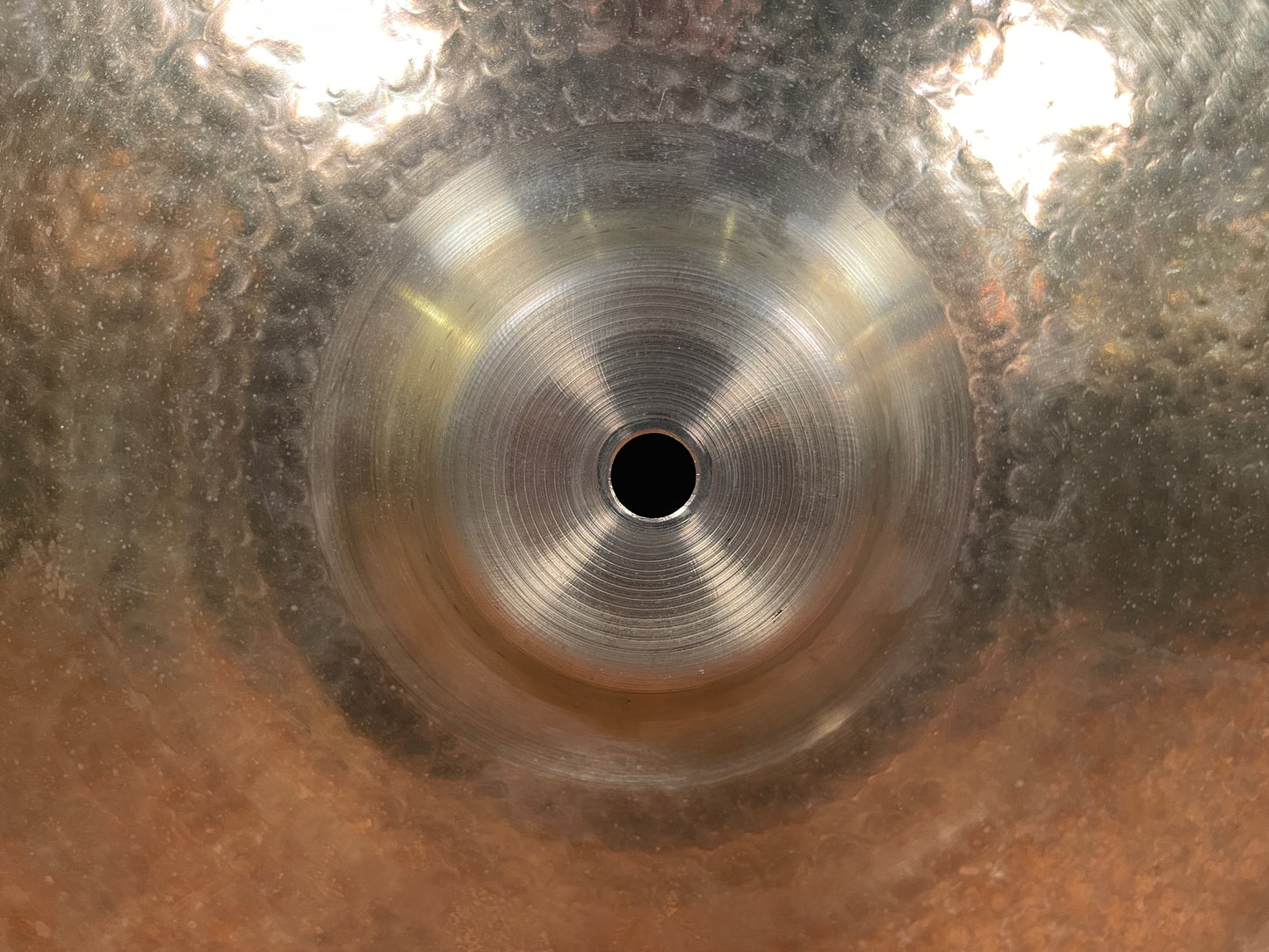 18" UFIP Rough Series China Cymbal 1286g *Video Demo*