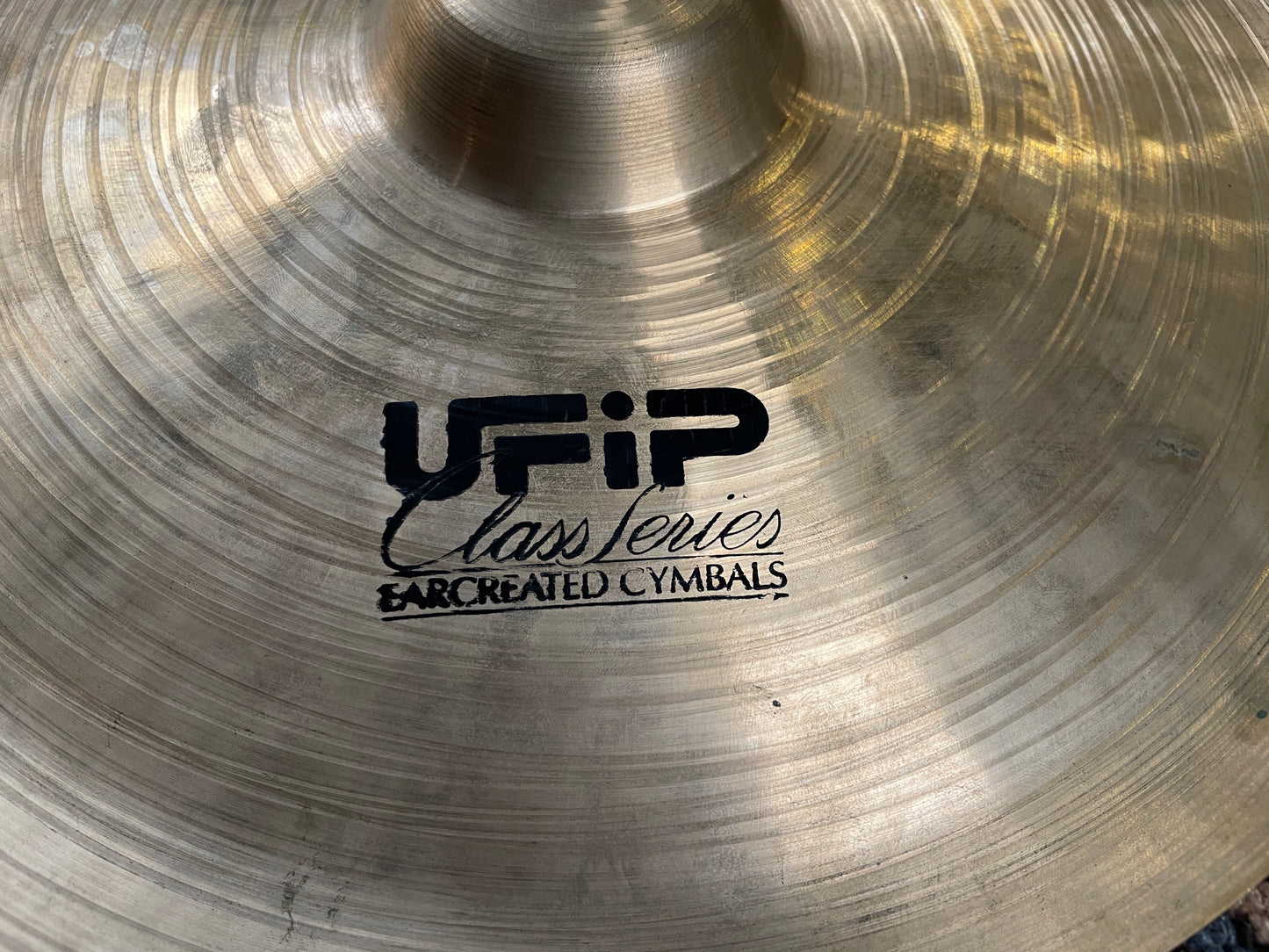 14" UFIP Class Series China Cymbal 690g