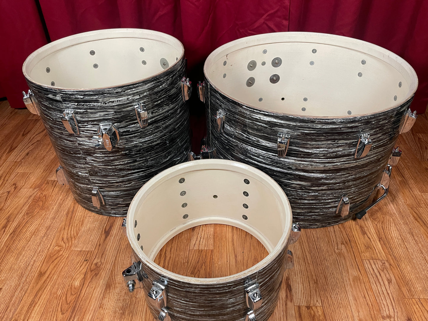 1960s Ludwig Super Classic Drum Set Oyster Black Pearl 13/16/22 Ringo Starr The Beatles