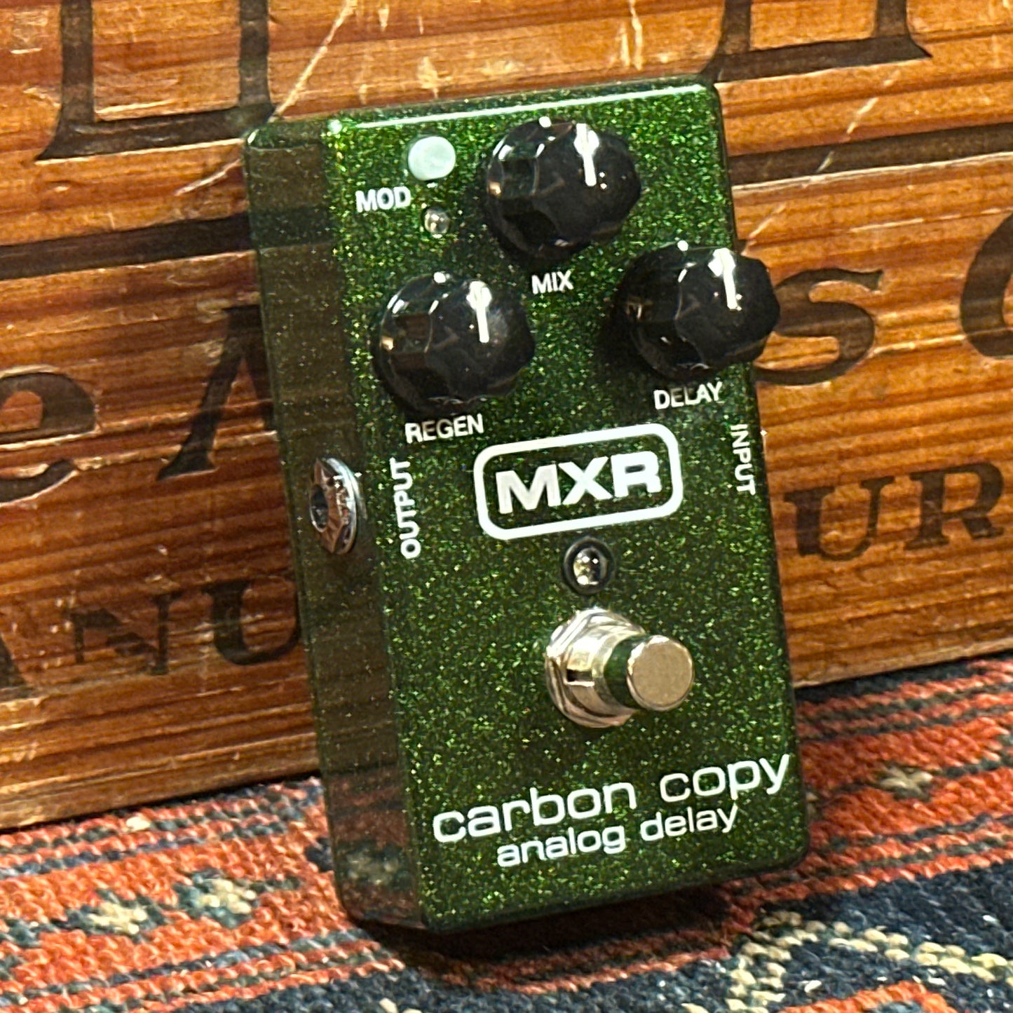 MXR M169 Carbon Copy Analog Delay Pedal *Video Demo*