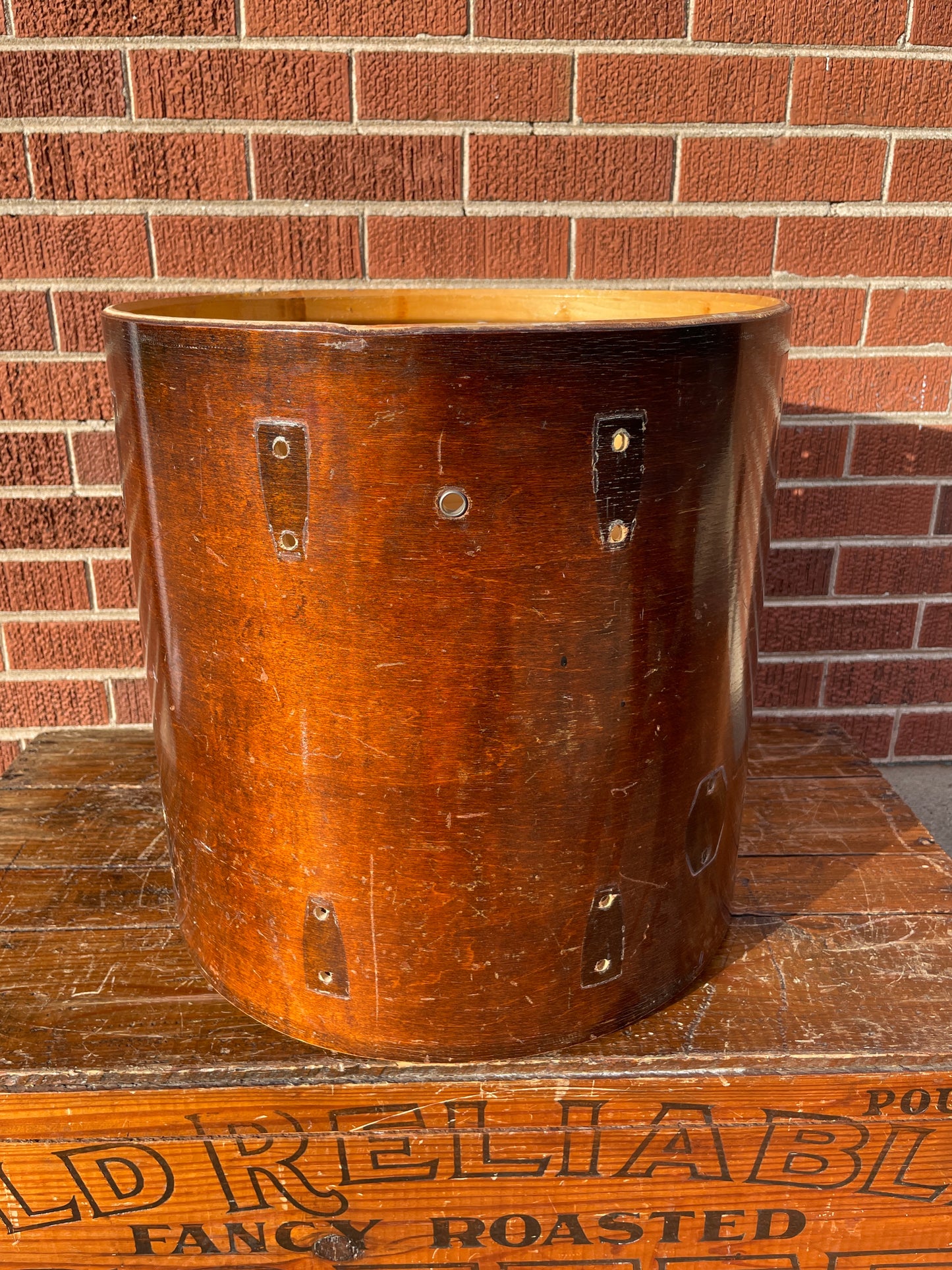 1970s Ludwig 16x16 Floor Tom Drum Shell Walnut Thermo-Gloss