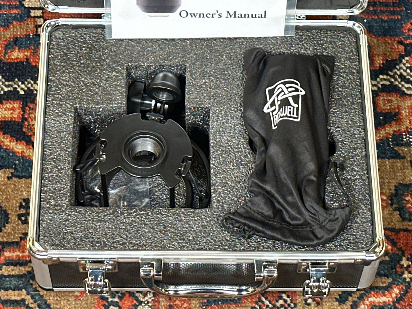 Roswell Mini K47 Condenser Microphone w/ Shockmount & Case 1 of 2