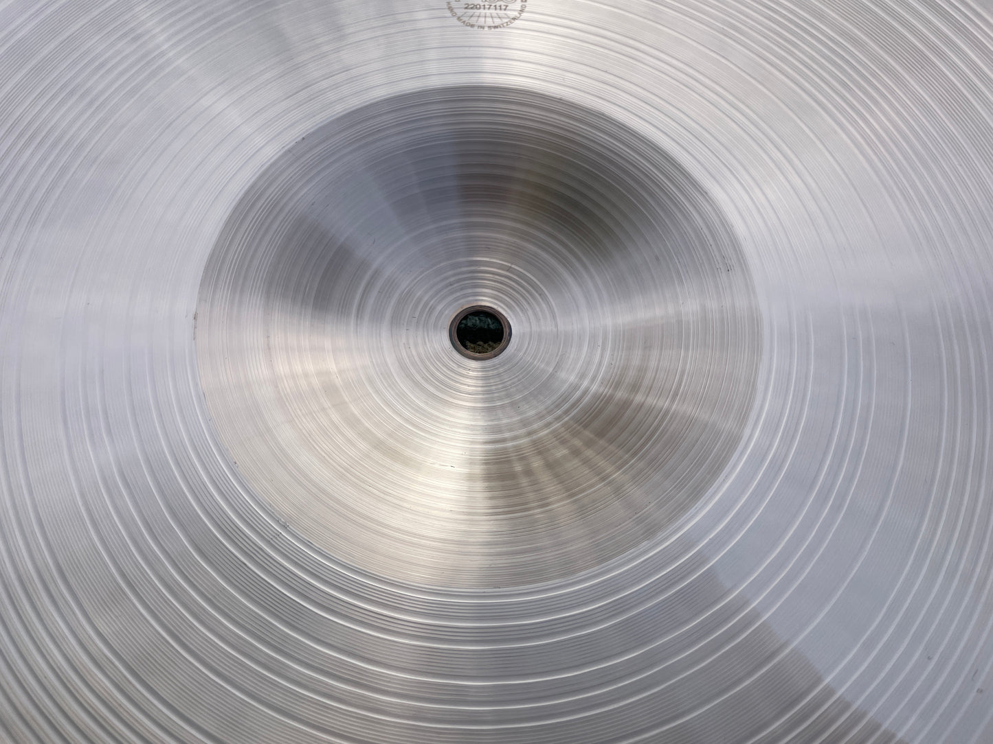 19" Paiste 2002 Thin Crash Cymbal 1510g *Video Demo*