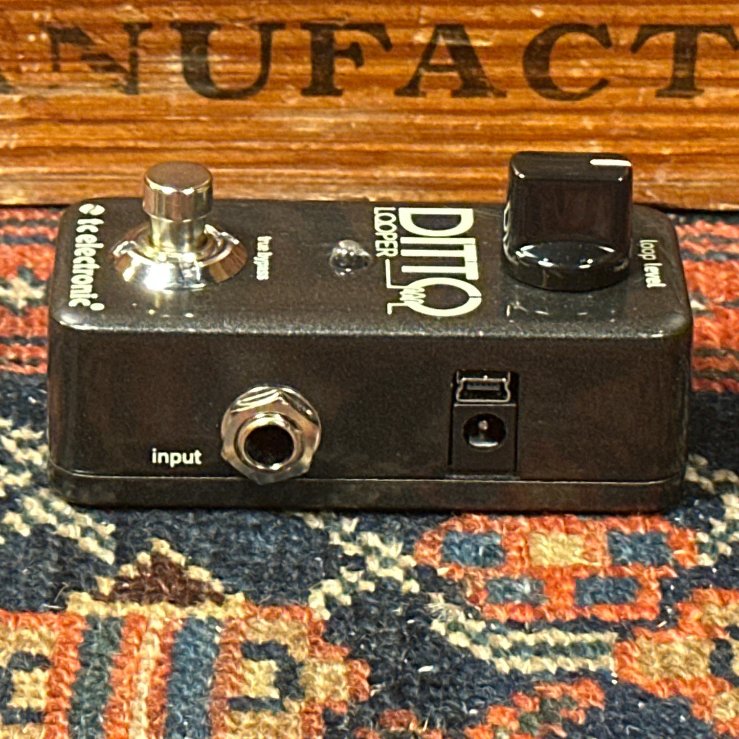 TC Electronic Ditto Looper Pedal *Video Demo*