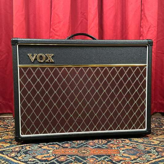 Vox AC15C1 Custom 2-Channel 15w 1x12 Tube Guitar Combo Amplifier
