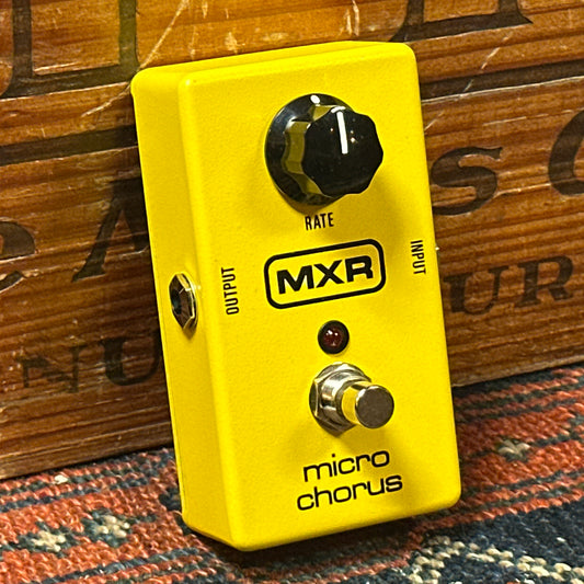 MXR M148 Micro Chorus Pedal *Video Demo*