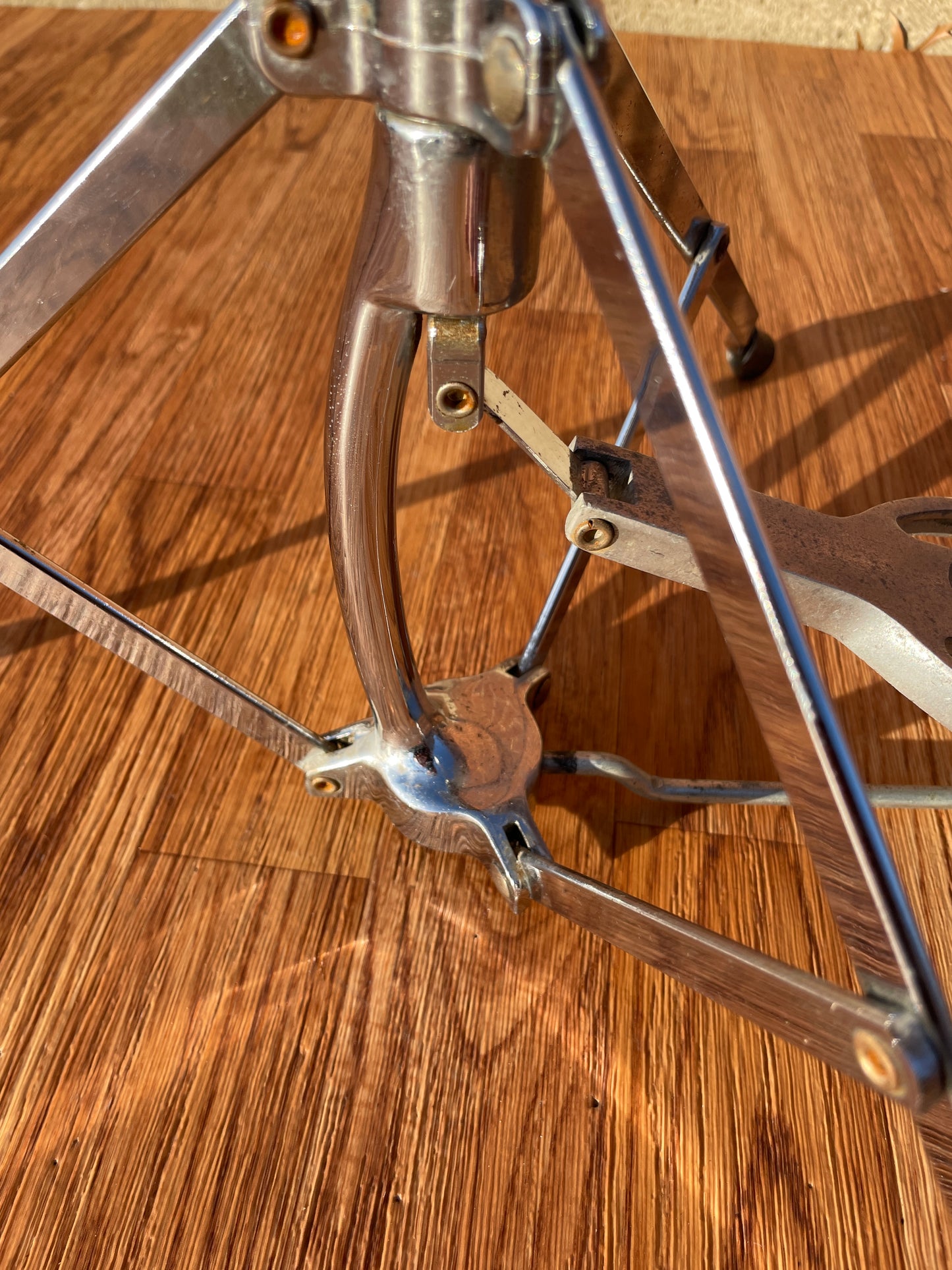 Ludwig No. 1123-1 Spur-Lok Hi-Hat Stand