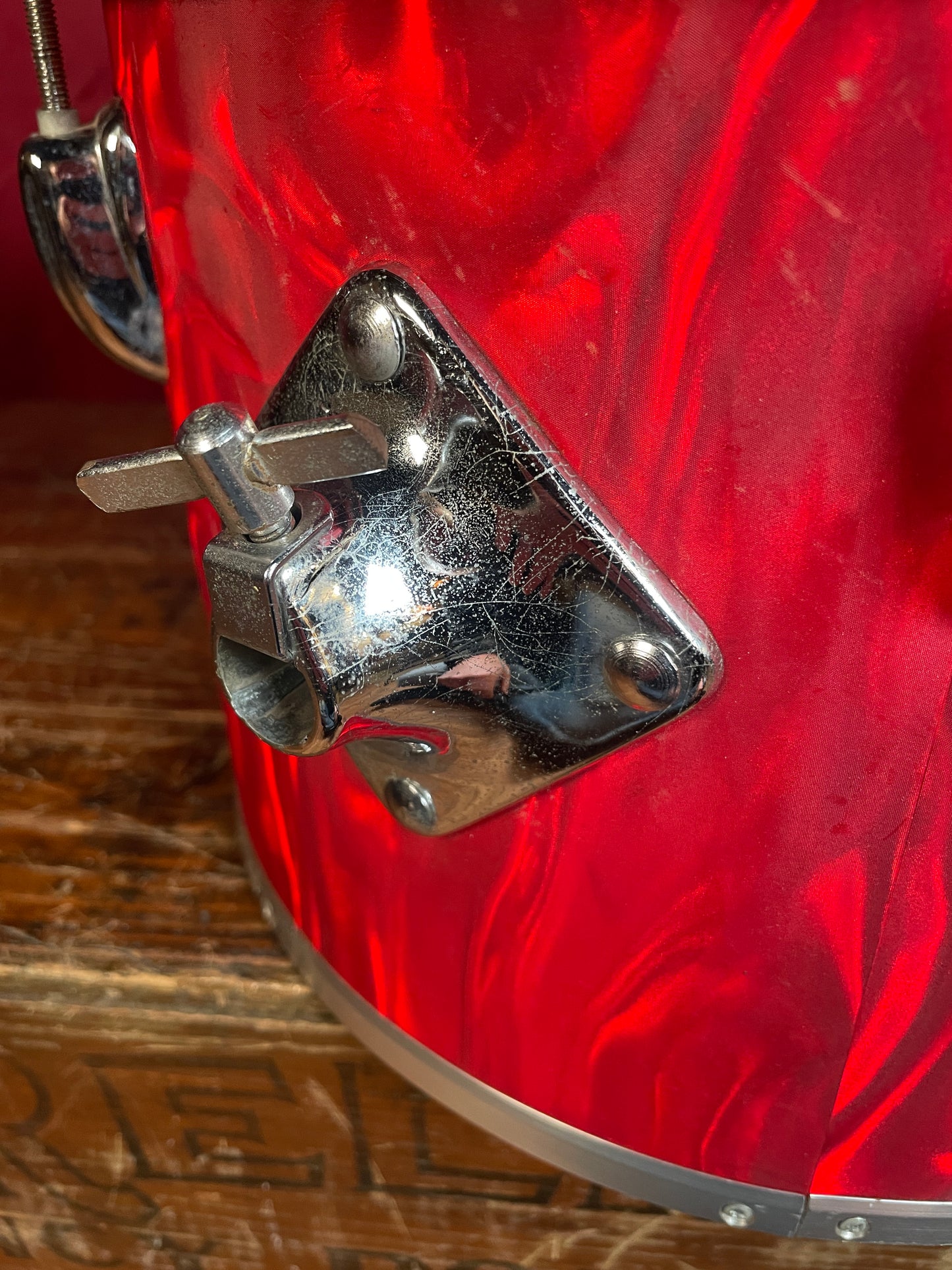 1970s Slingerland 9x13 Concert Tom Red Satin Flame 3-Ply