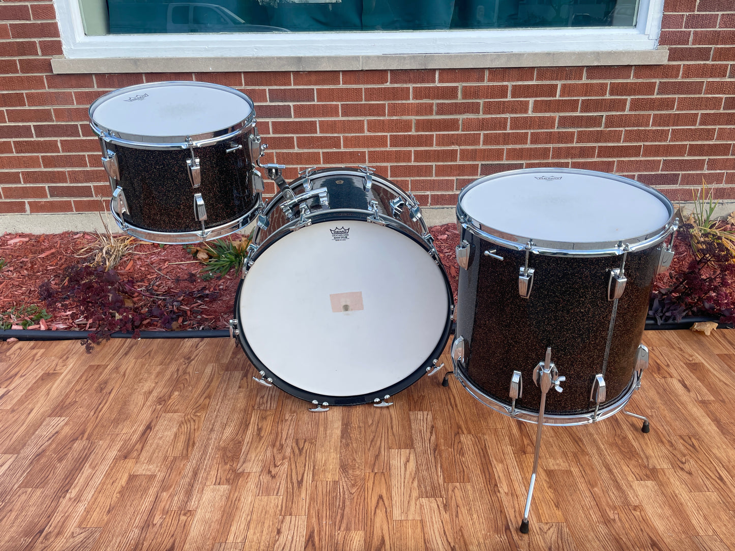 1960s Ludwig Super Classic Drum Set Black Galaxy Sparkle 22/13/16