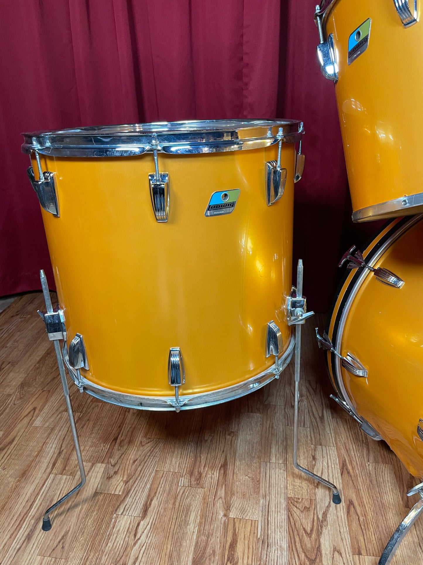 1979 Ludwig Concert Tom Drum Set Gold Silk 24/13/14/15/18