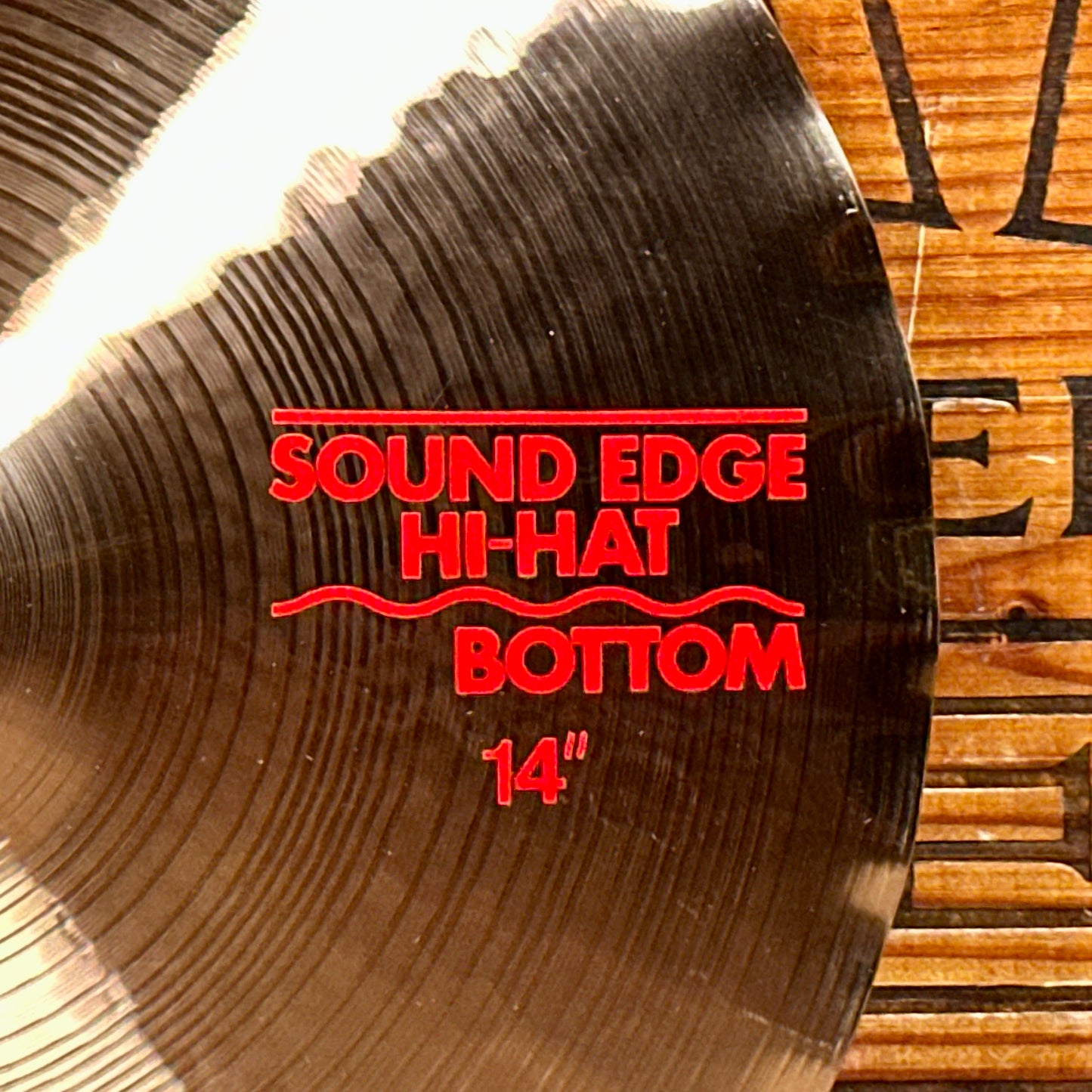 14" Paiste 2002 Sound Edge Hi-Hat Cymbal Pair 944g/1064g *Video*