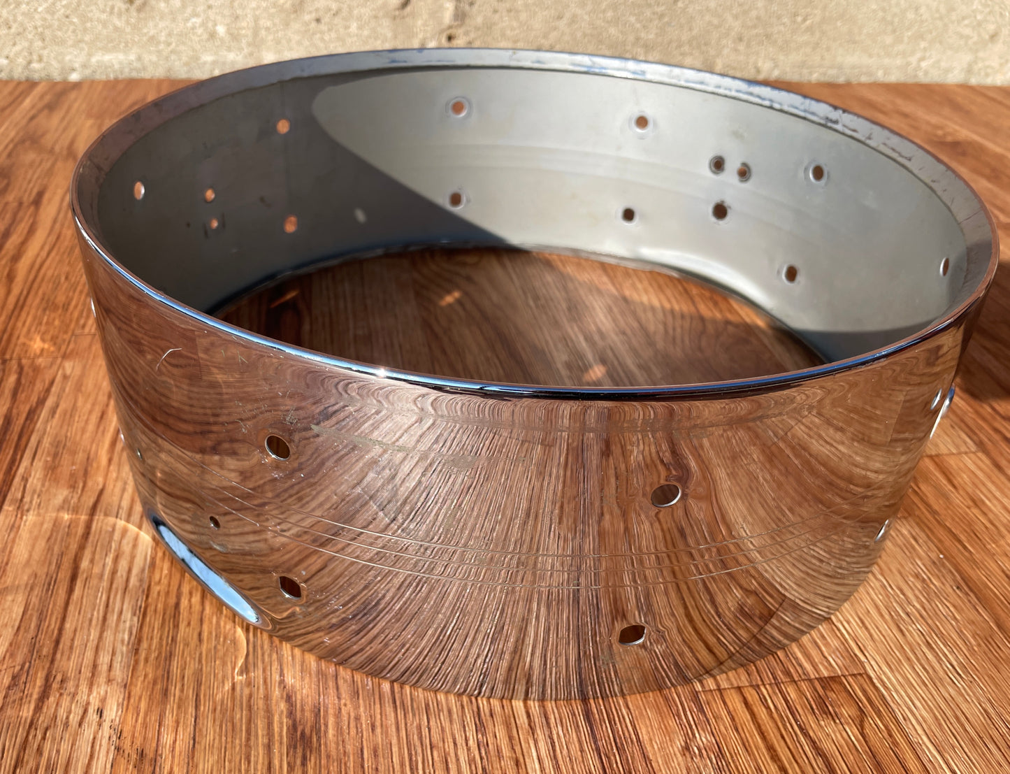 1970s Slingerland 5x14 No. 132 Gene Krupa Sound King Snare Drum Shell COB