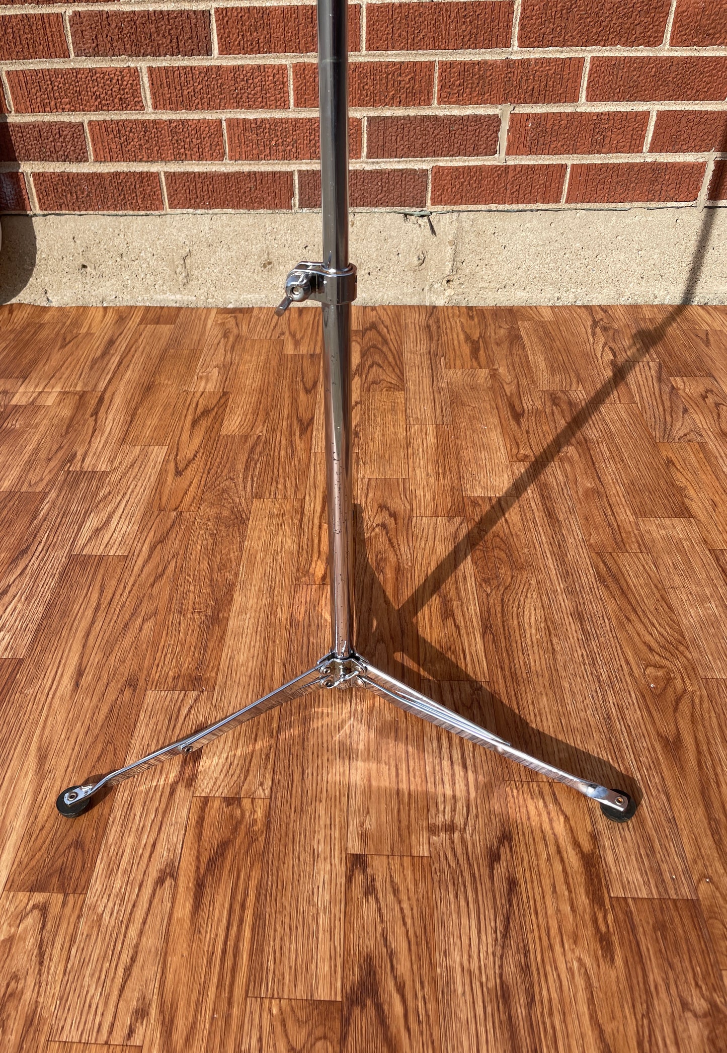 1950s WFL Ludwig No. 1400 Flat Base Cymbal Stand Chrome
