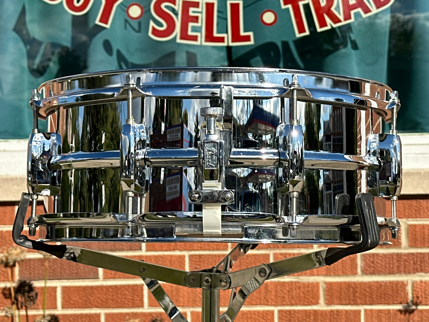 2000s Pearl Standard Steel 5.5x14 Snare Drum Mirror Chrome SS1455