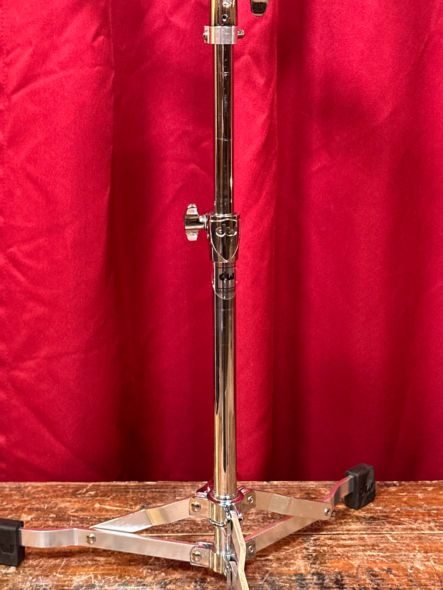 DW 6000 Series Ultra Light Flush Base Snare Drum Stand DWCP6300UL