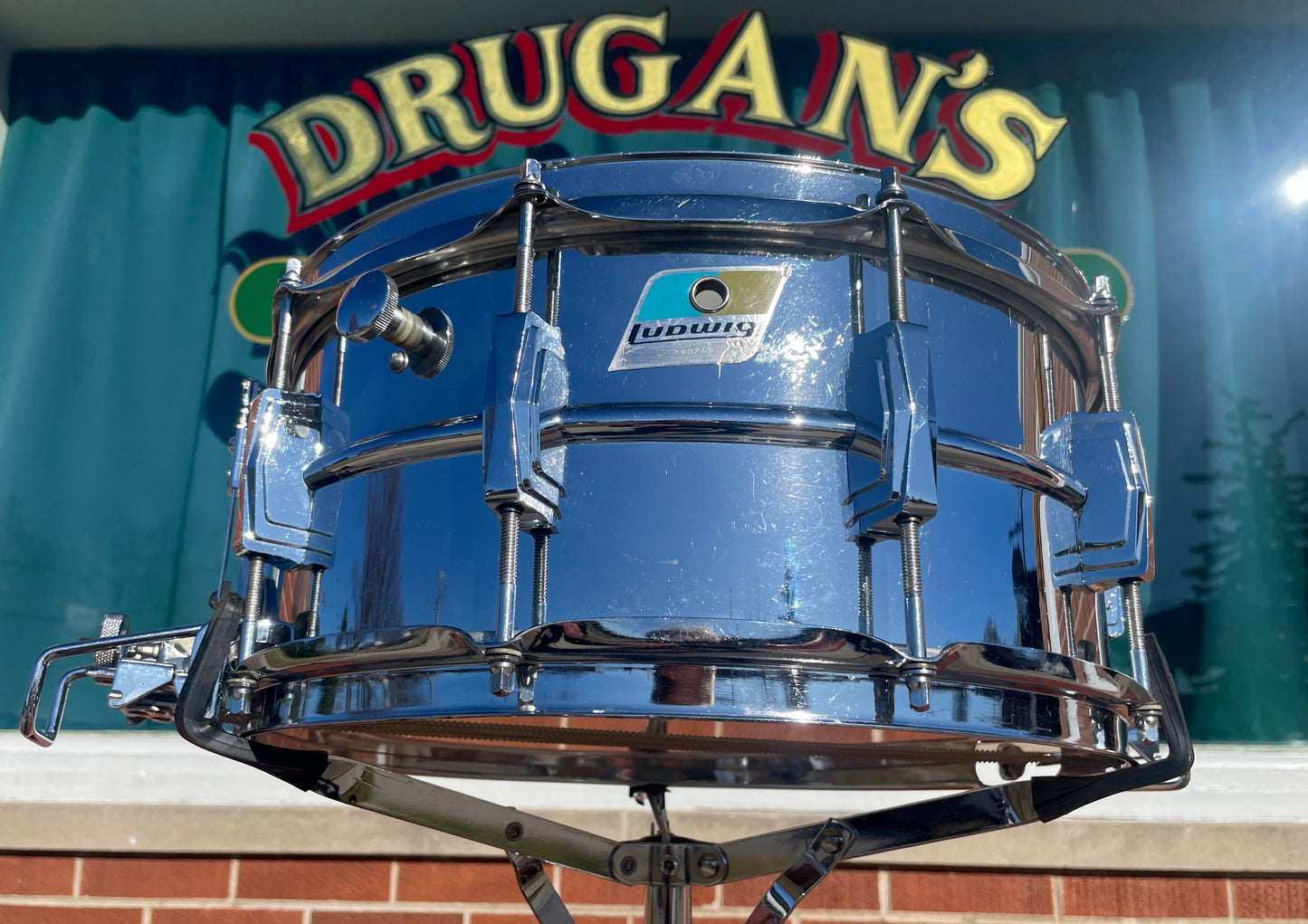 1972 Ludwig 6.5x14 No. 411 Super Sensitive Snare Drum Supraphonic