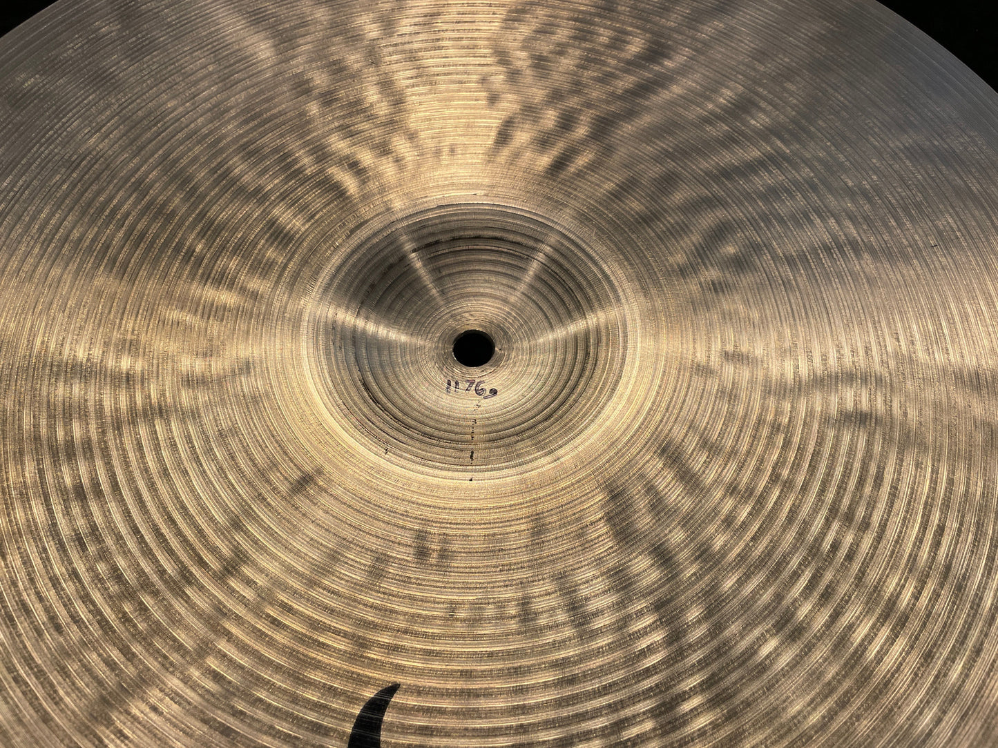 16" Zildjian K Dark Crash Medium Thin Cymbal 1176g