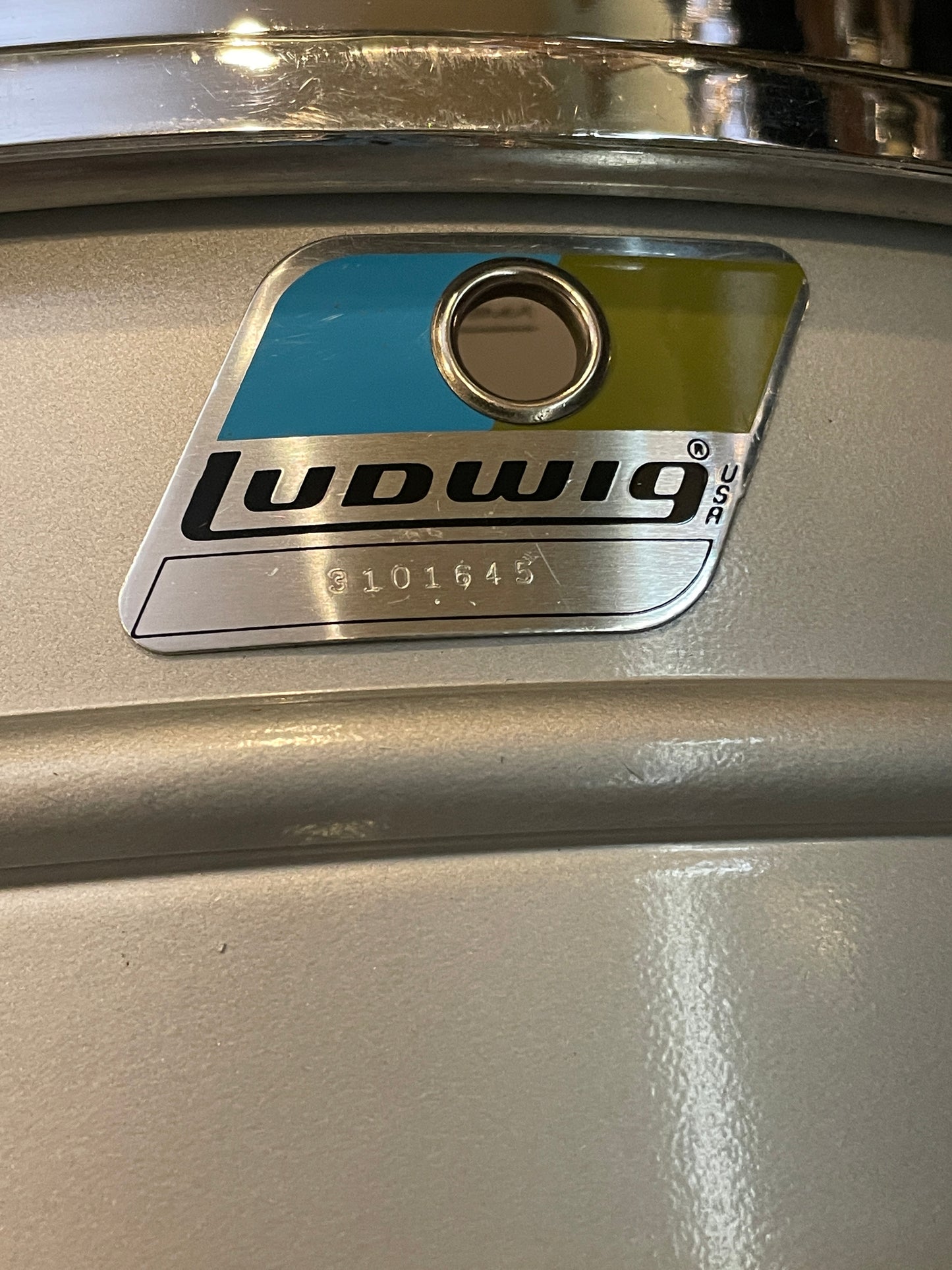 1970s-1980s Ludwig 5x14 LM404 Acrolite Snare Drum