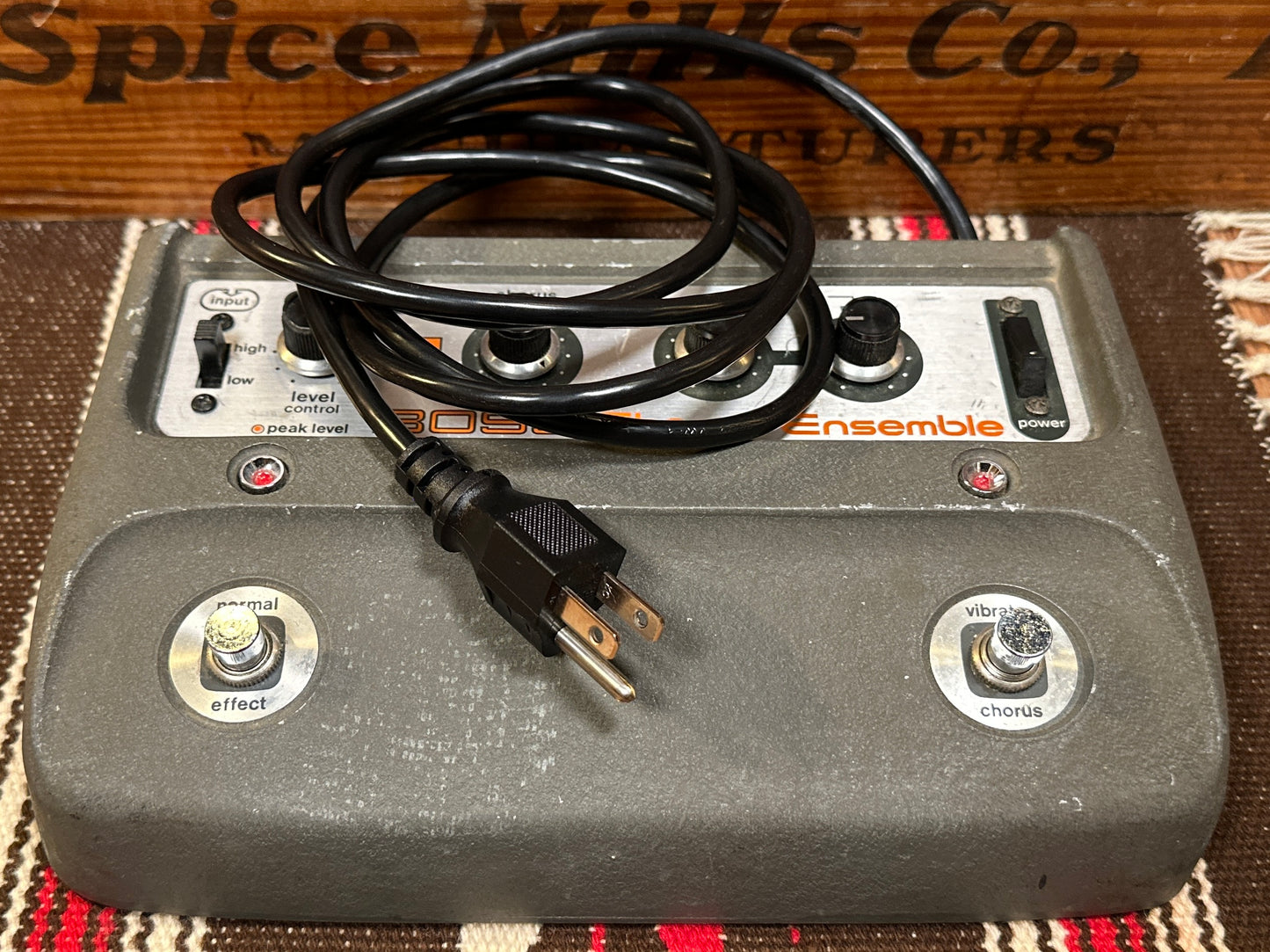 Vintage 1979 Boss CE-1 Chorus Ensemble / Vibrato Pedal MN3002 BBD