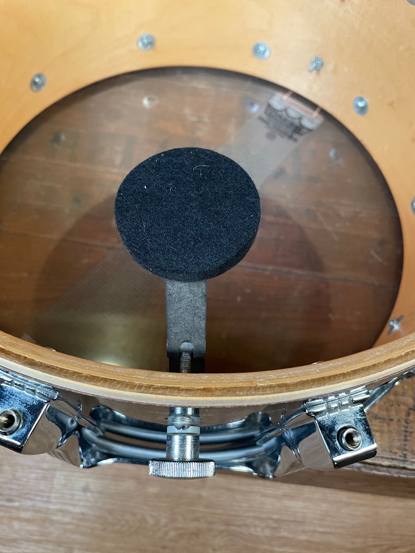 1980s Ludwig 6.5x14 Rock/Concert Snare Drum Black Cortex Monroe Badge