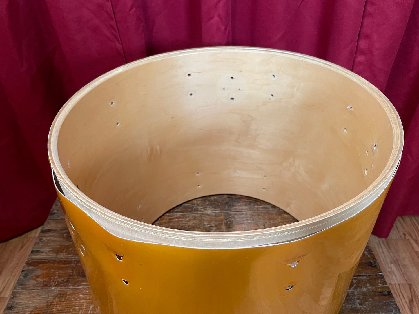 1980s Ludwig 16x18 Floor Tom Drum Shell Gold Silk 6-Ply