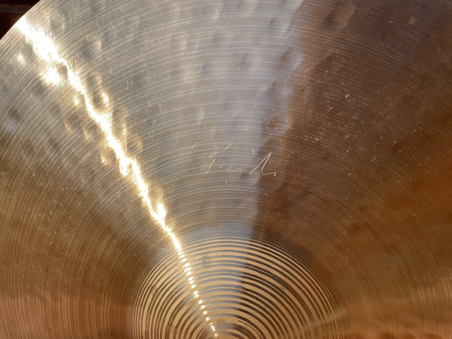 15" Paiste Signature Traditional Medium Light Hi-Hat Cymbal Pair 1084g/1446g