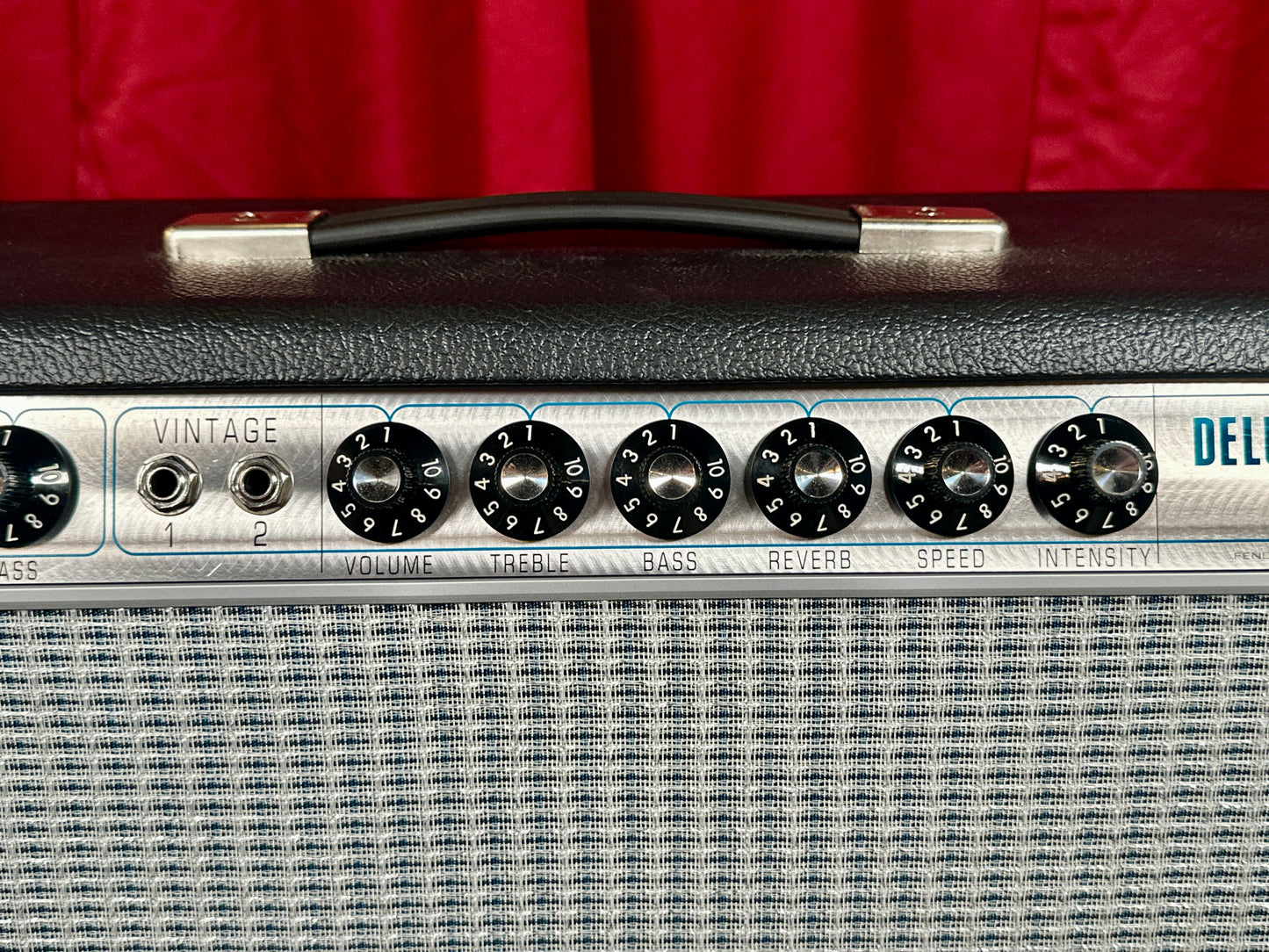 Fender '68 Custom Deluxe Reverb 1x12 Combo Amplifier