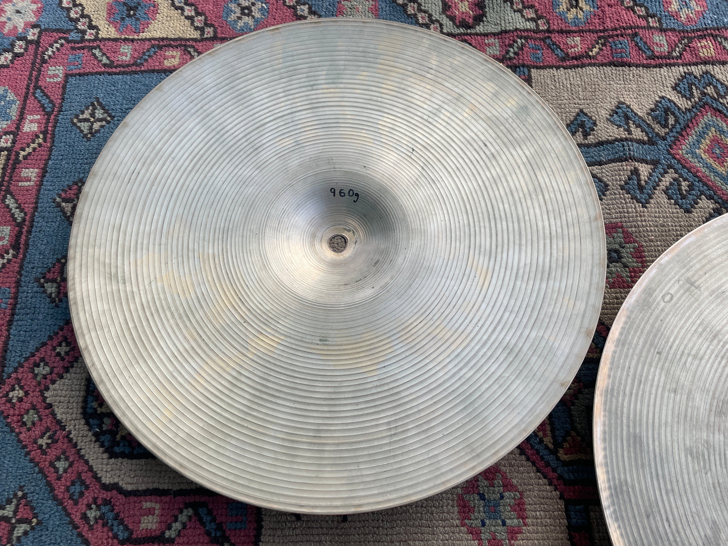 15" Zildjian A 1970s New Beat Hi-Hat Cymbal Pair 960g/1438g *Video Demo*