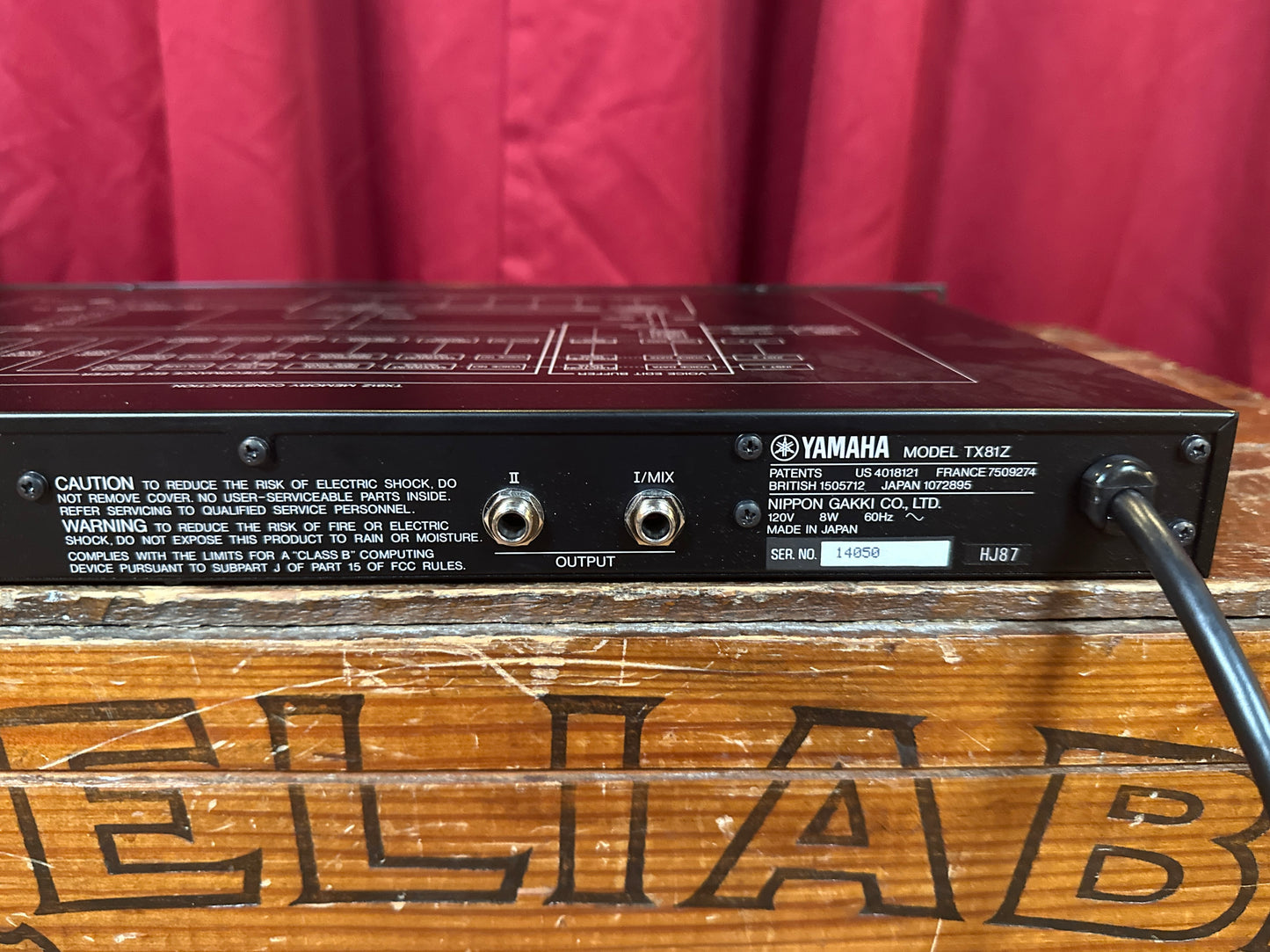 Vintage Yamaha TX81Z Digital FM Rackmount Synthesizer