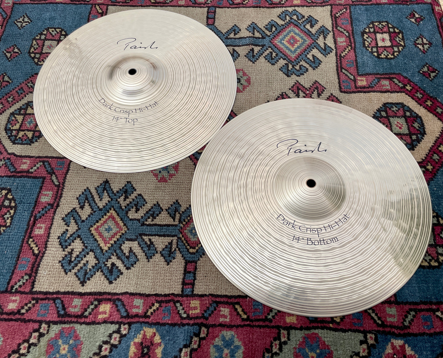 14" Paiste Signature Dark Crisp Cymbal Hi-Hat Cymbal Pair 884g/1478g