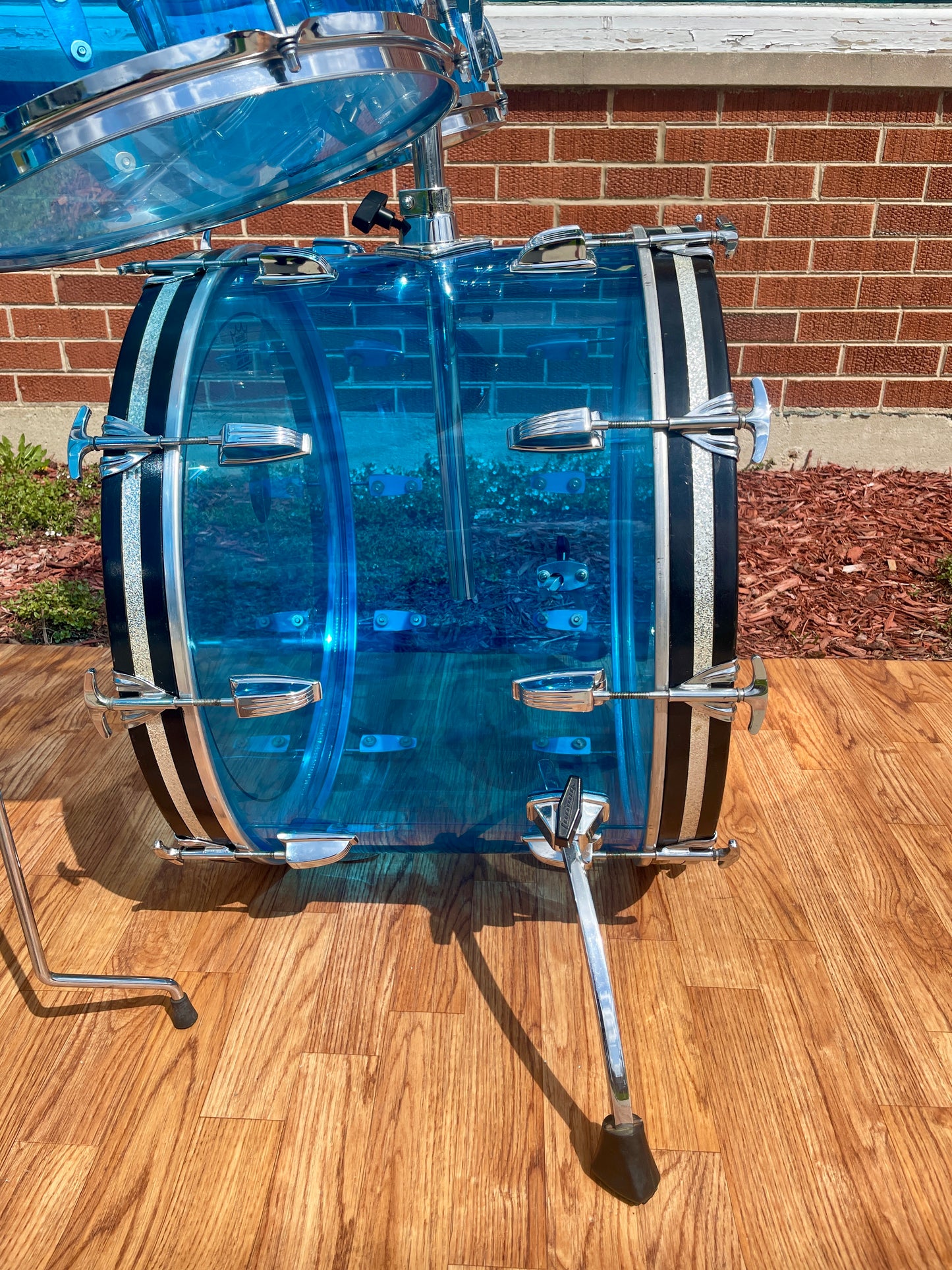 1970s Ludwig Vistalite 4pc Drum Set Blue 22/12/13/16