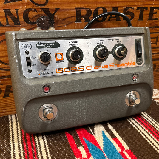 Vintage 1979 Boss CE-1 Chorus Ensemble / Vibrato Pedal MN3002 BBD