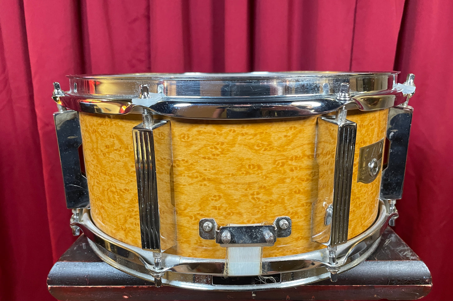 1990s Tama Artwood 6x13 Snare Drum Amber Gravure Wrap 7-Ply Birch Shell