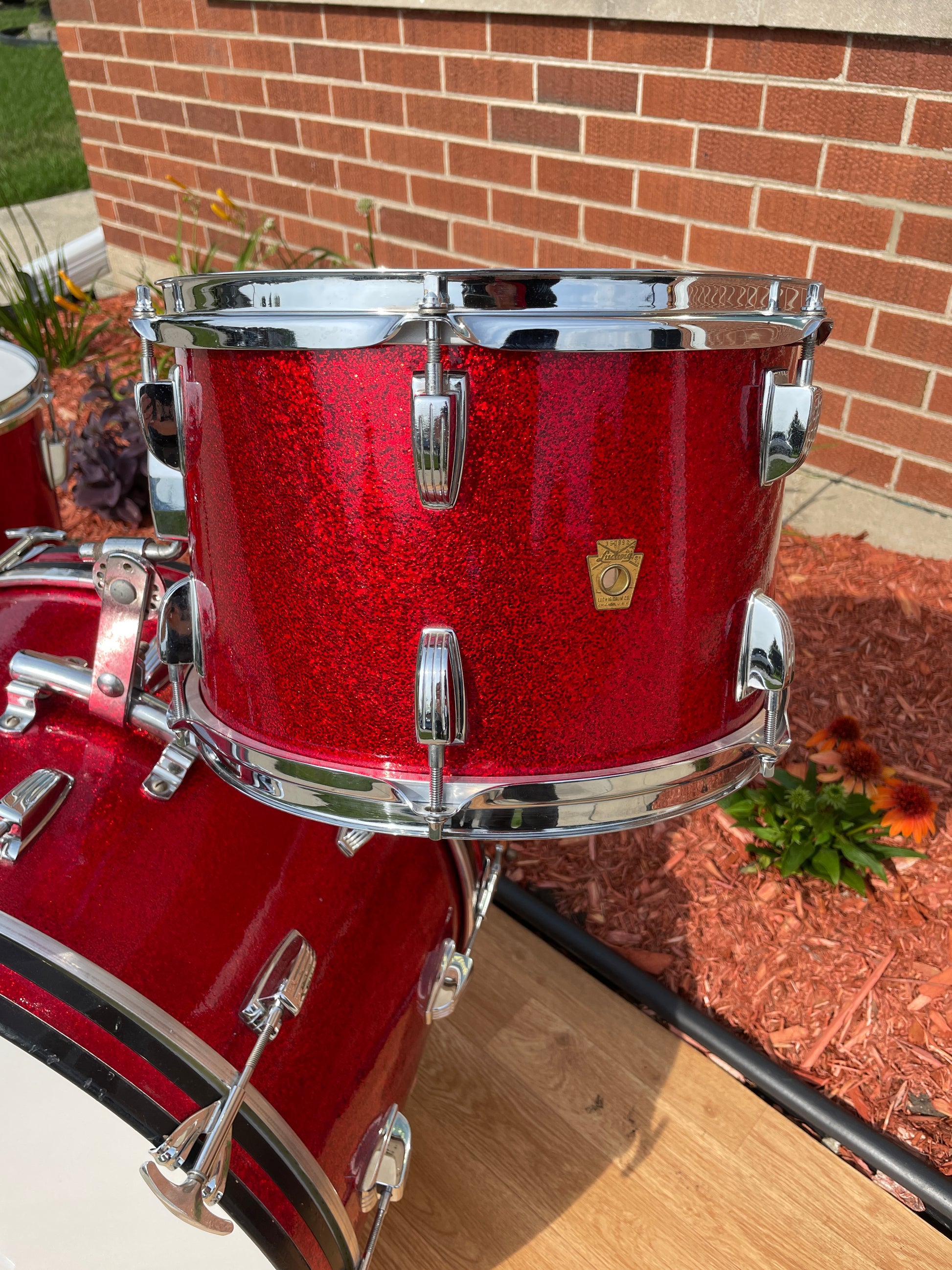 1960s Ludwig New Yorker Drum Set Red Sparkle, Tom