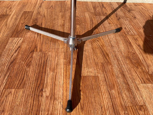 1960s Slingerland No. 33F Flush Base Cymbal Stand #1