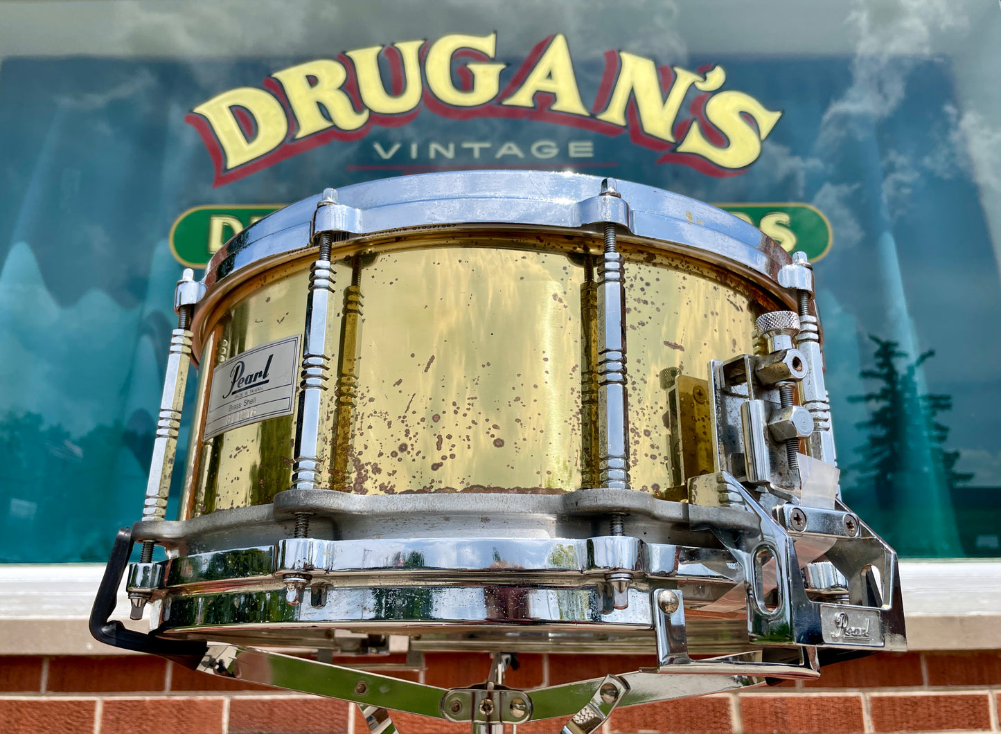 1980s Pearl 6.5x14 Brass Free Floating Snare Drum B-914D