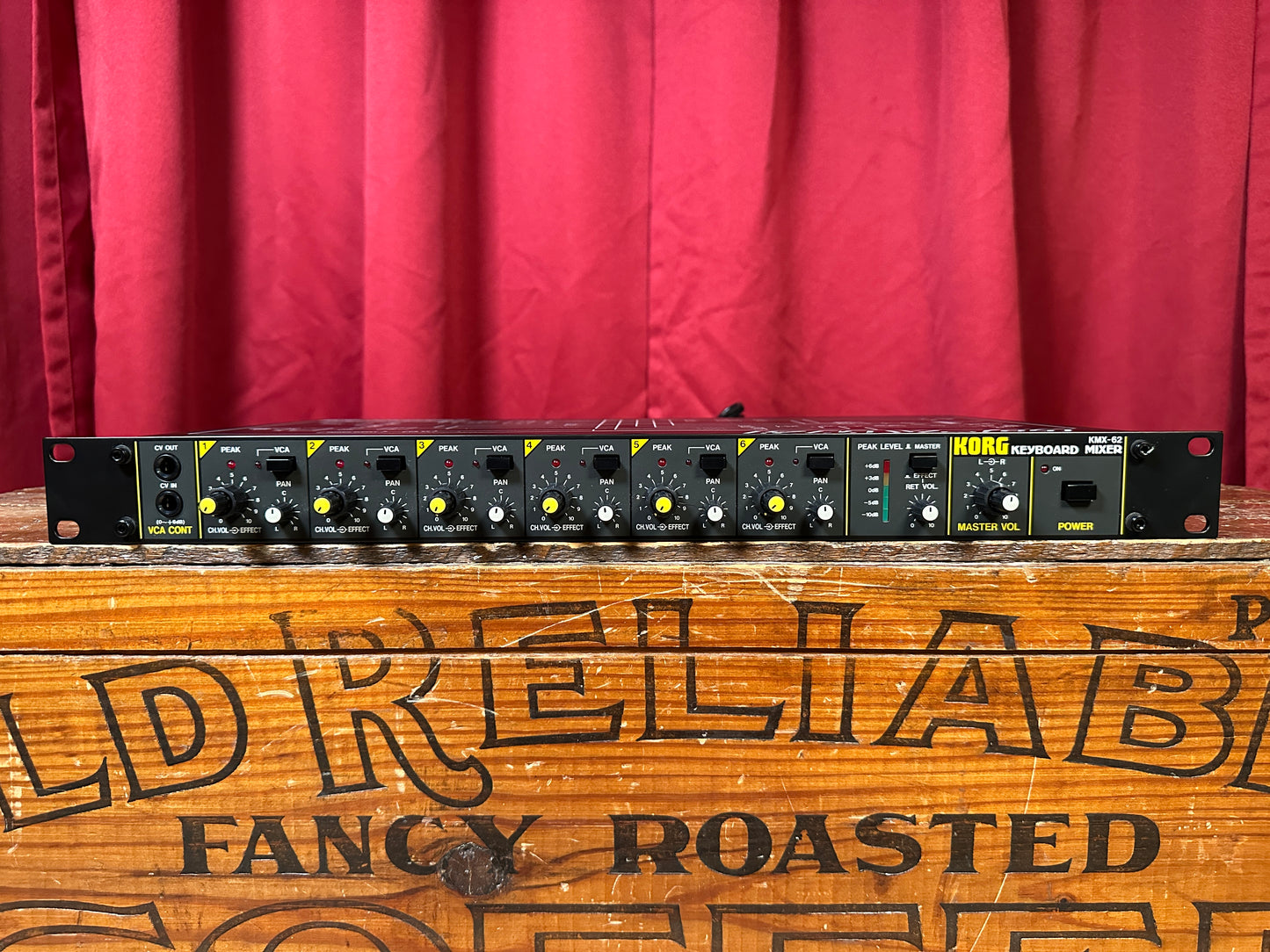 Korg KMX-62 Rackmount Keyboard Mixer