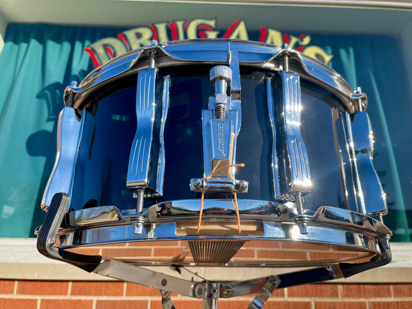 1980s Ludwig 6.5x14 Rock/Concert Snare Drum Black Cortex Monroe Badge