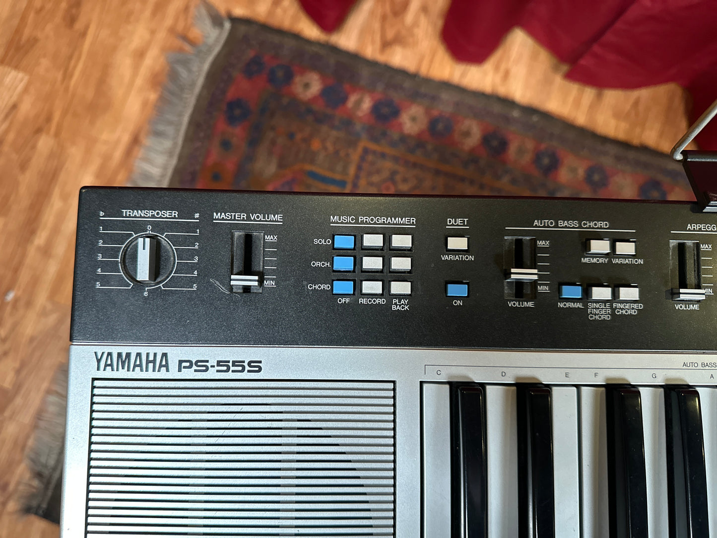 1980s Yamaha Portatone PS-55S Portable 49 Key Keyboard w/ Original Case