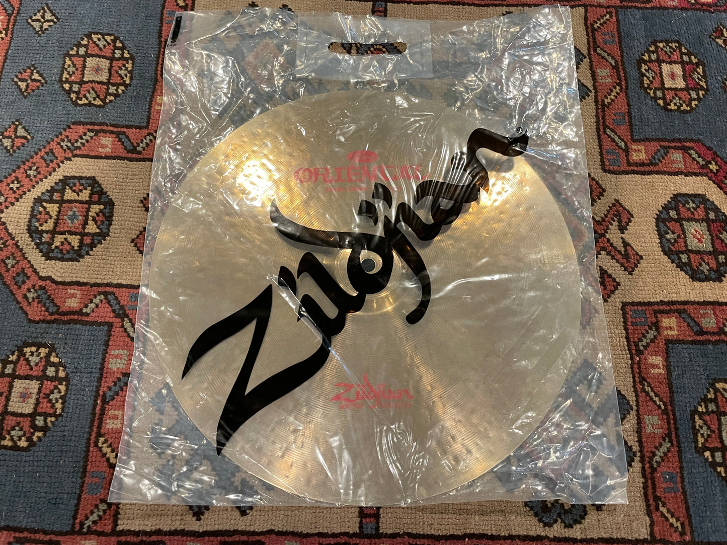 16" Zildjian Oriental Trash Crash Cymbal 928g