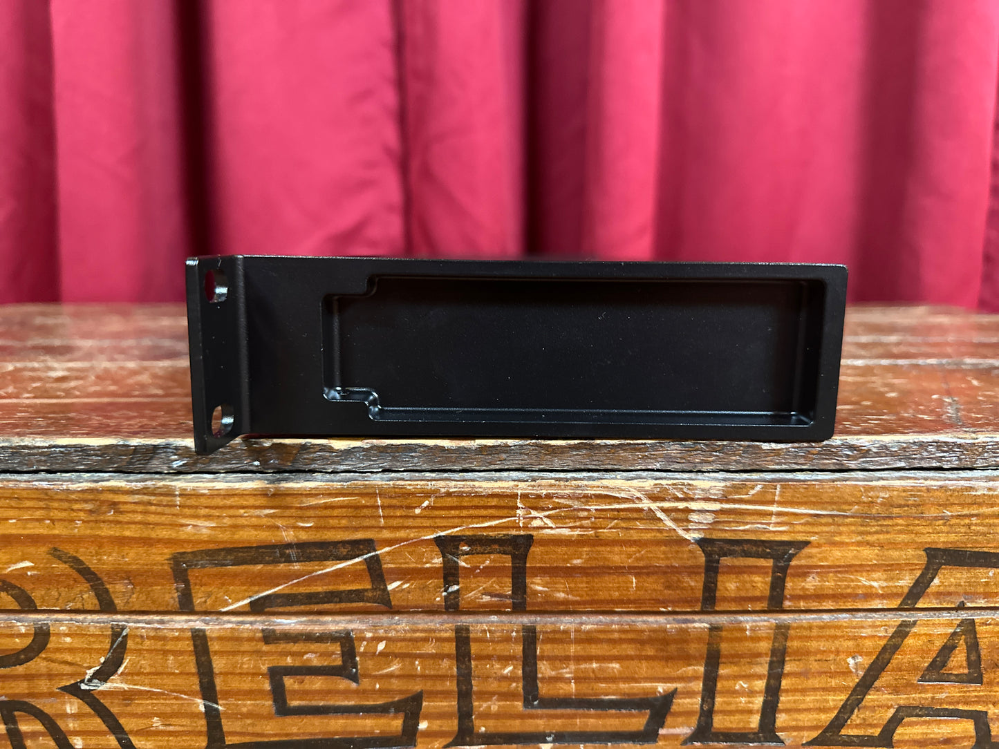 Alesis D4 16-Bit Stereo Drum Module Sample Rack w/ Power Supply
