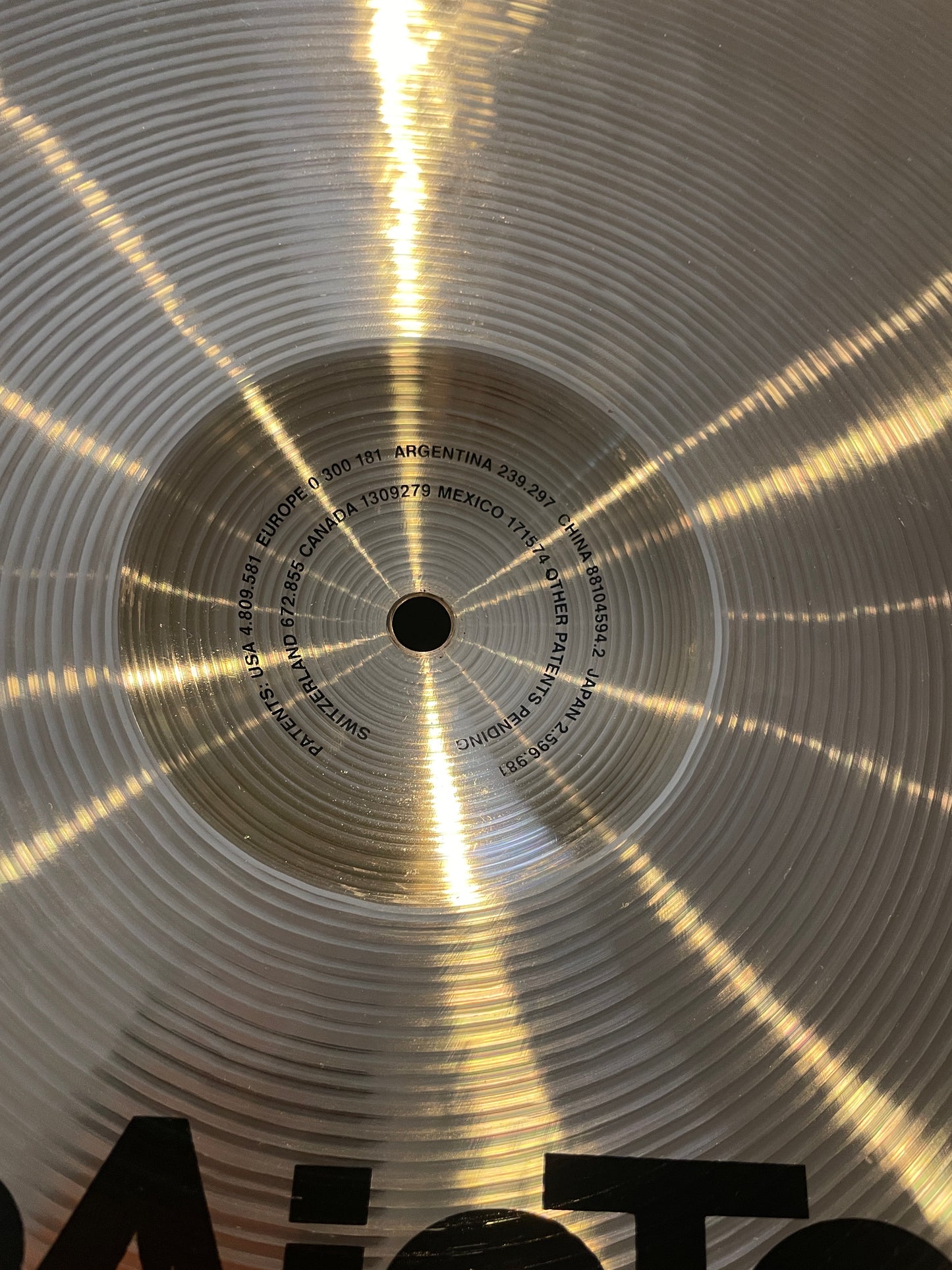 17" Paiste Signature Mellow Crash Cymbal 1116g