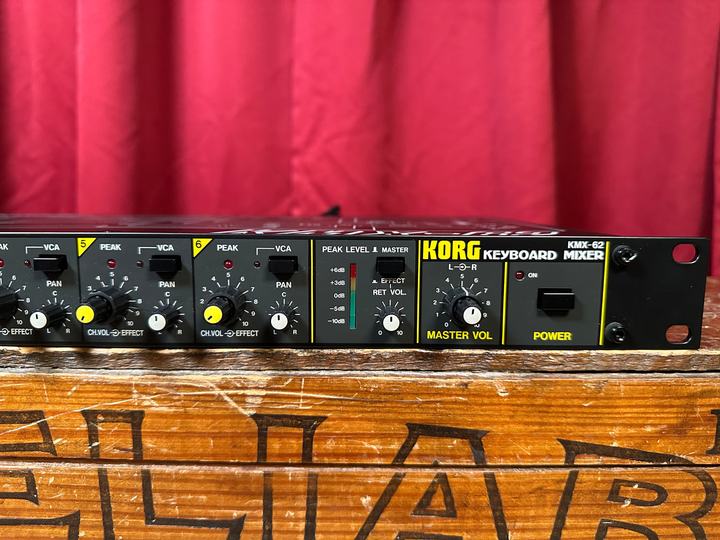 Korg KMX-62 Rackmount Keyboard Mixer