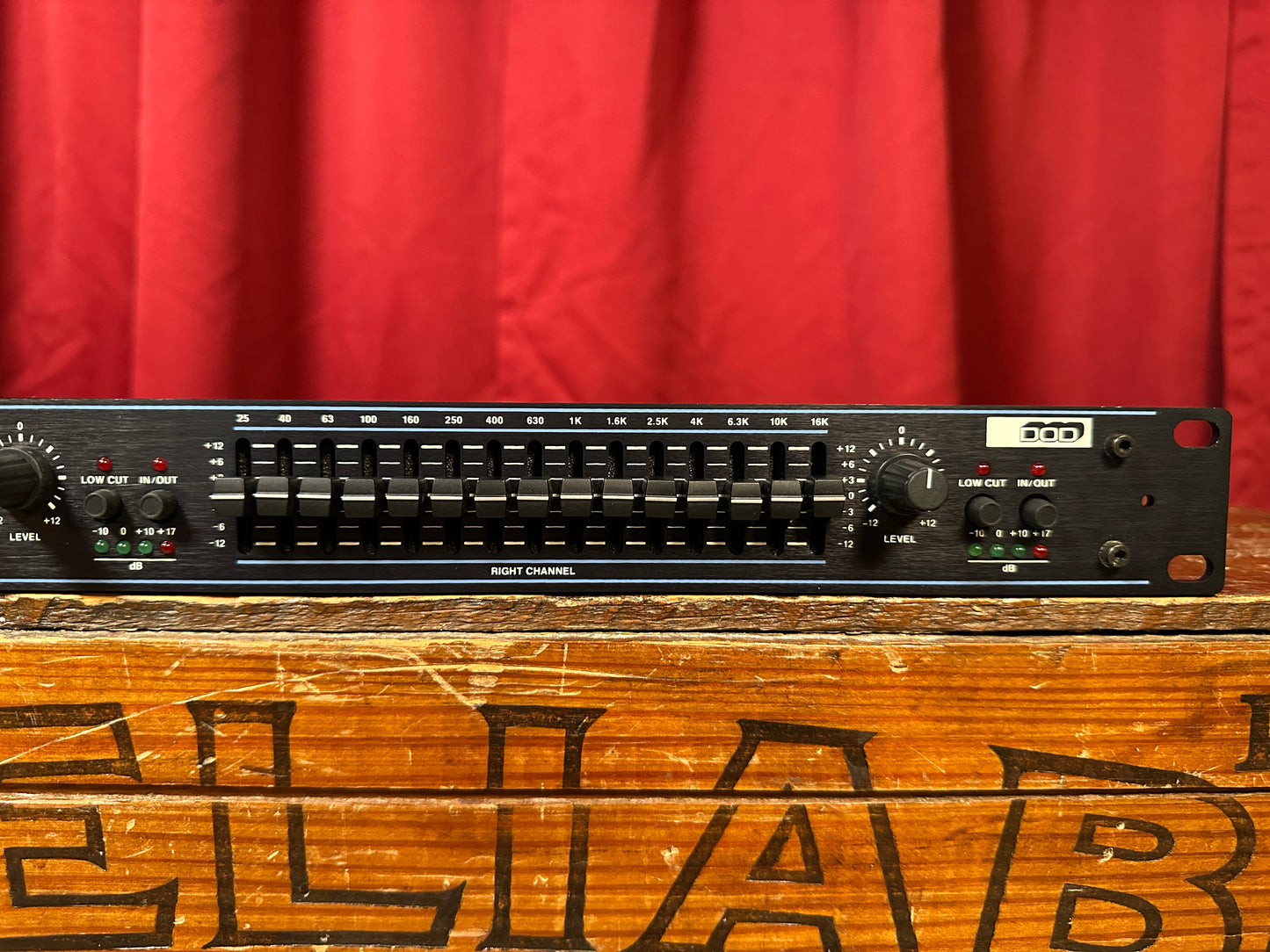 DOD R-430 Dual 15 Band Graphic Equalizer Rackmount EQ R430